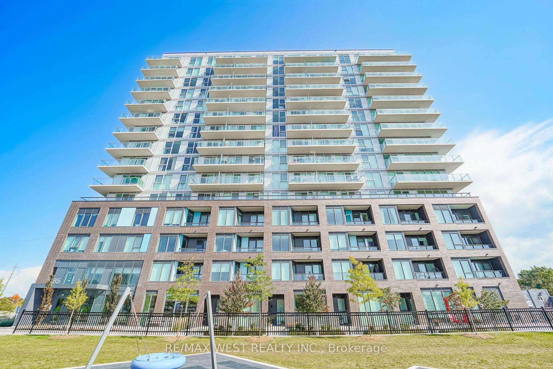 Photo of Unit 1103, 185 Deerfield Road