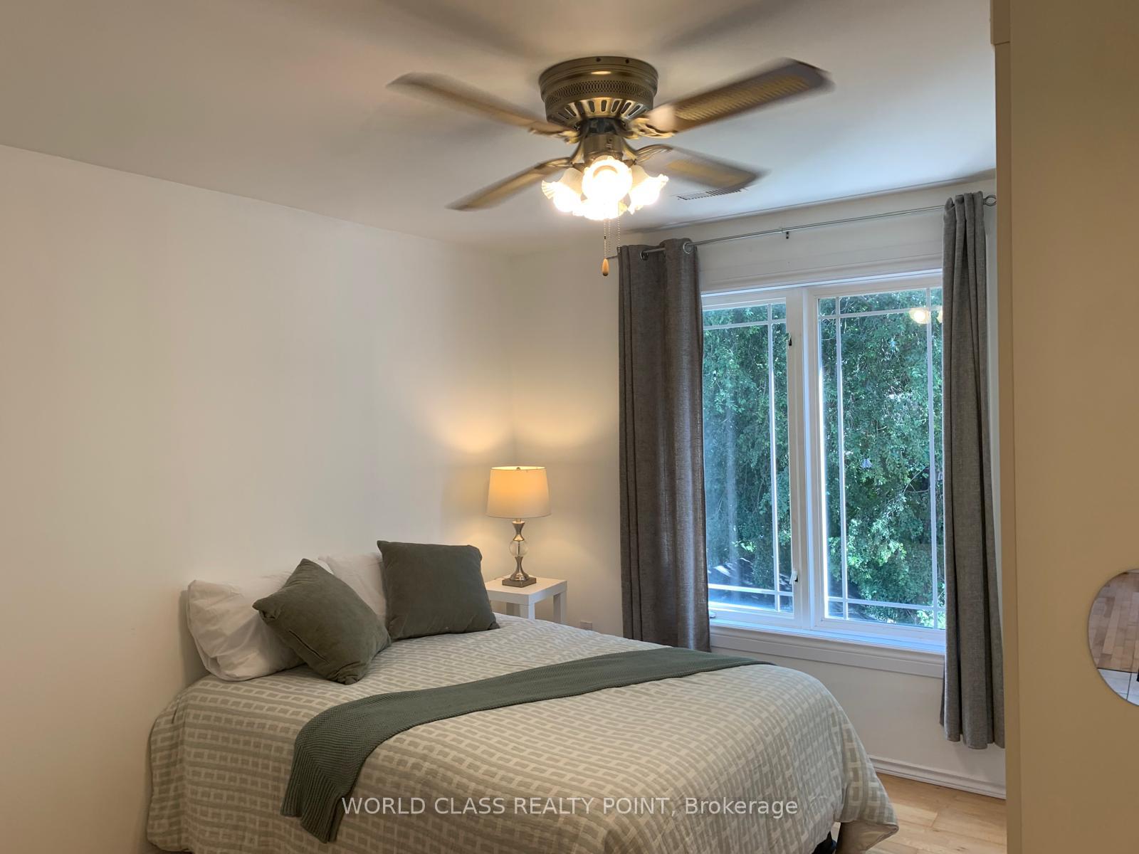 Photo 27 of 21 South Bonnington Avenue, Scarborough, Birchcliffe-Cliffside — HOMEH