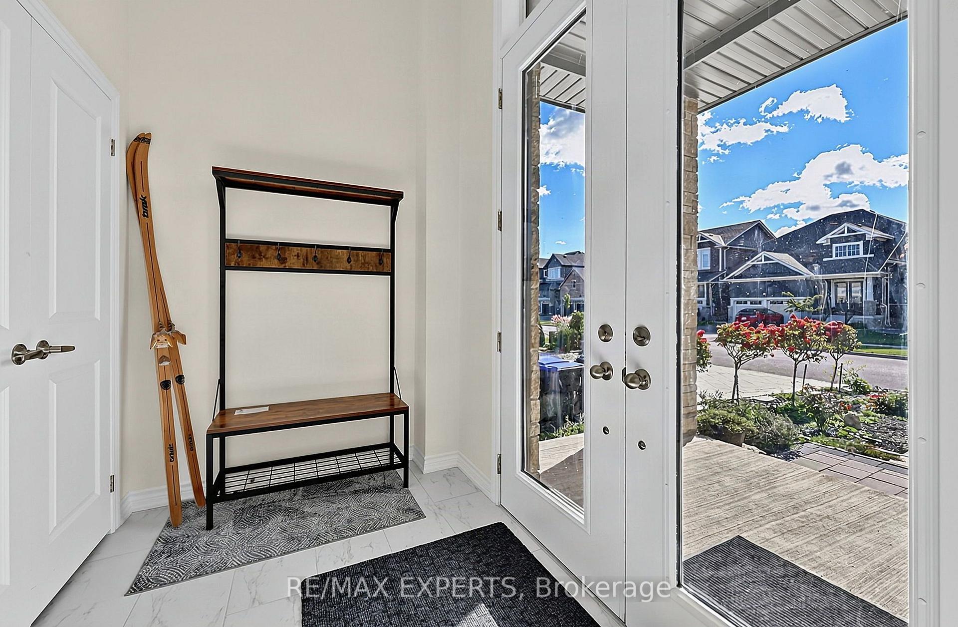 Photo 4 of 46 Simona Avenue, Wasaga Beach — HOMEH