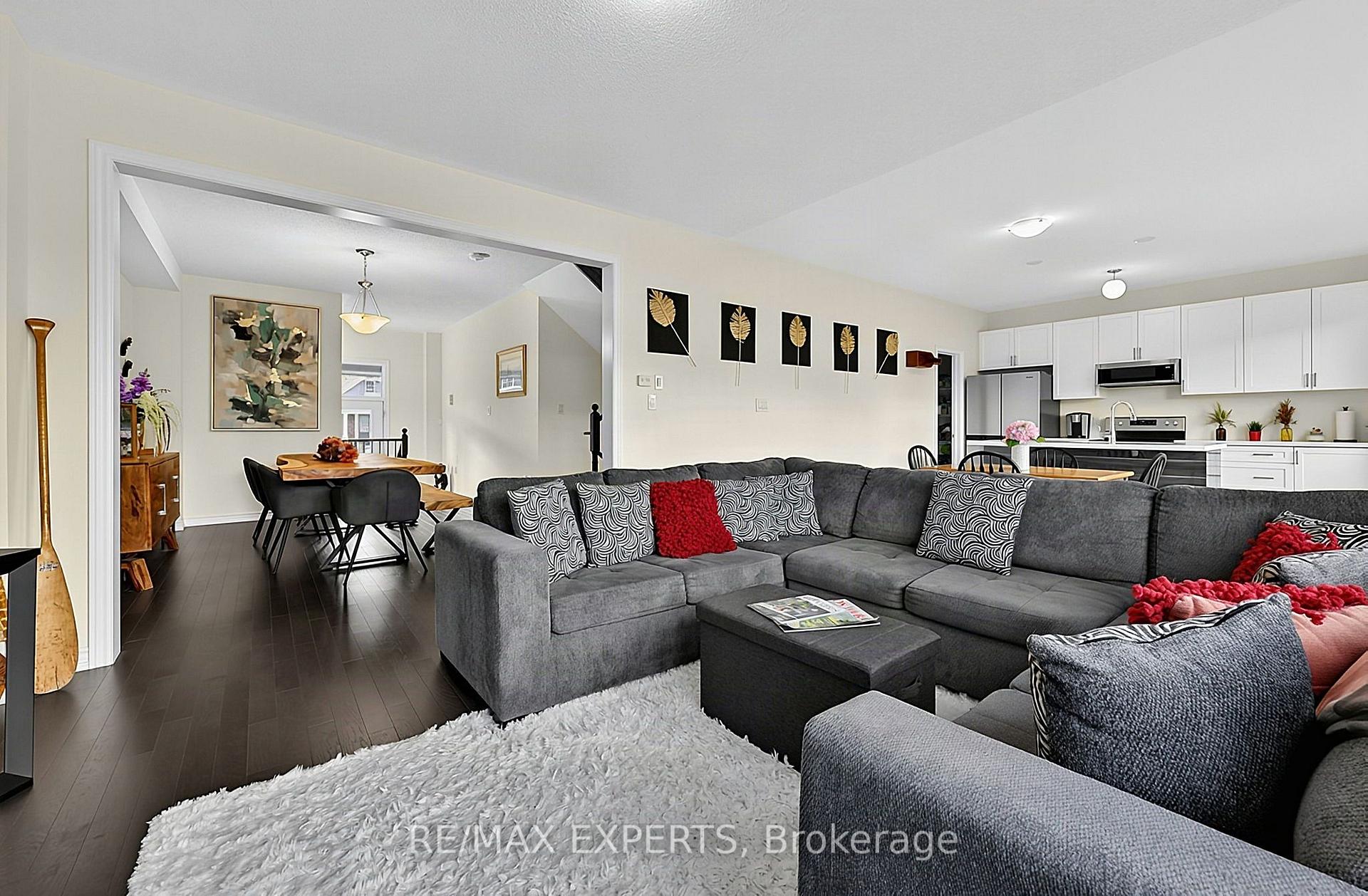 Photo 9 of 46 Simona Avenue, Wasaga Beach — HOMEH