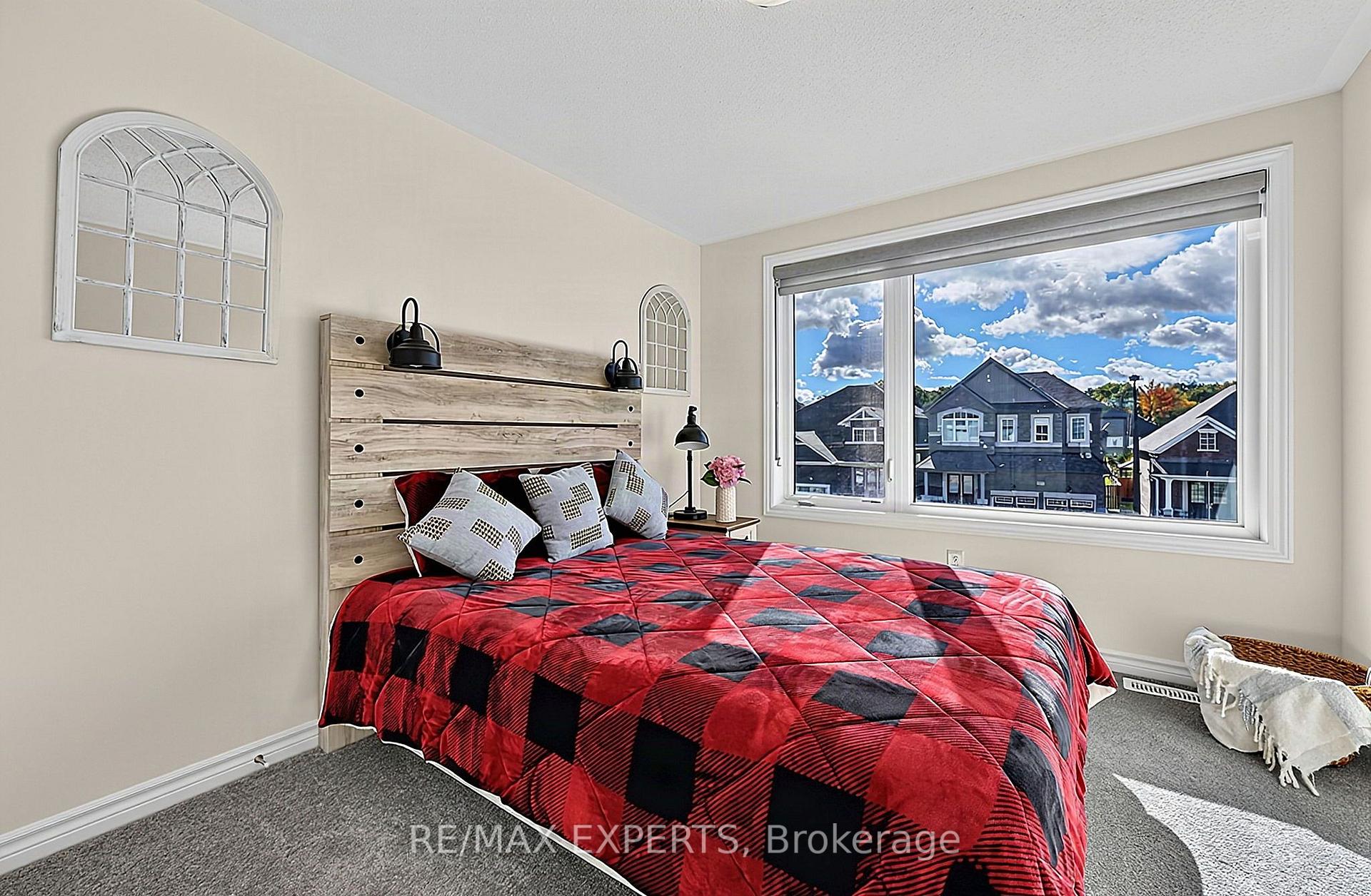 Photo 21 of 46 Simona Avenue, Wasaga Beach — HOMEH