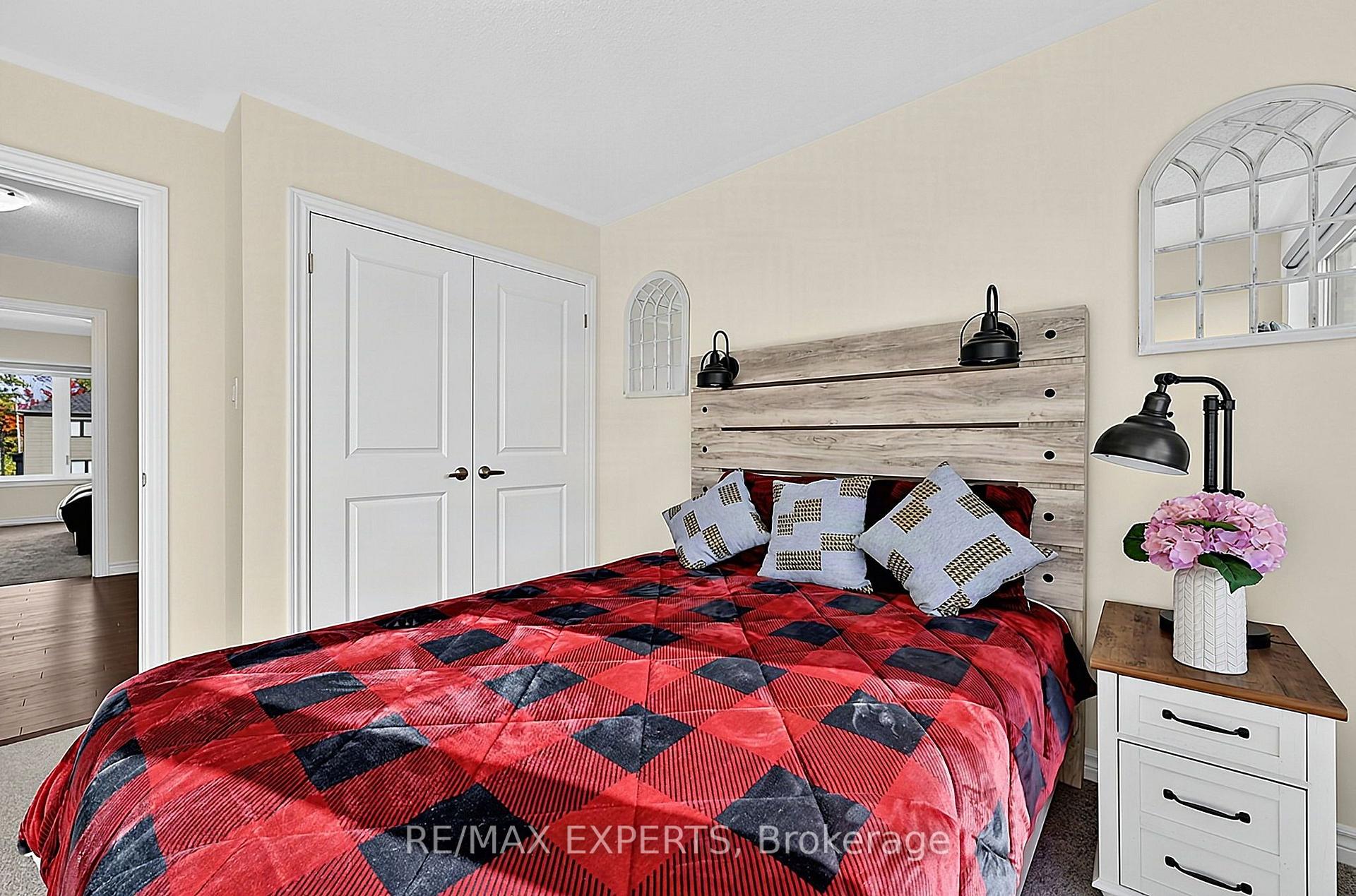 Photo 22 of 46 Simona Avenue, Wasaga Beach — HOMEH