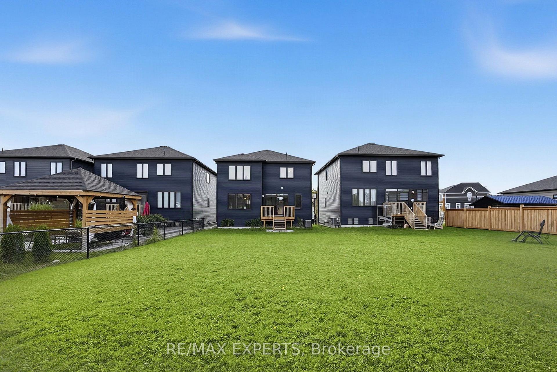 Photo 31 of 46 Simona Avenue, Wasaga Beach — HOMEH