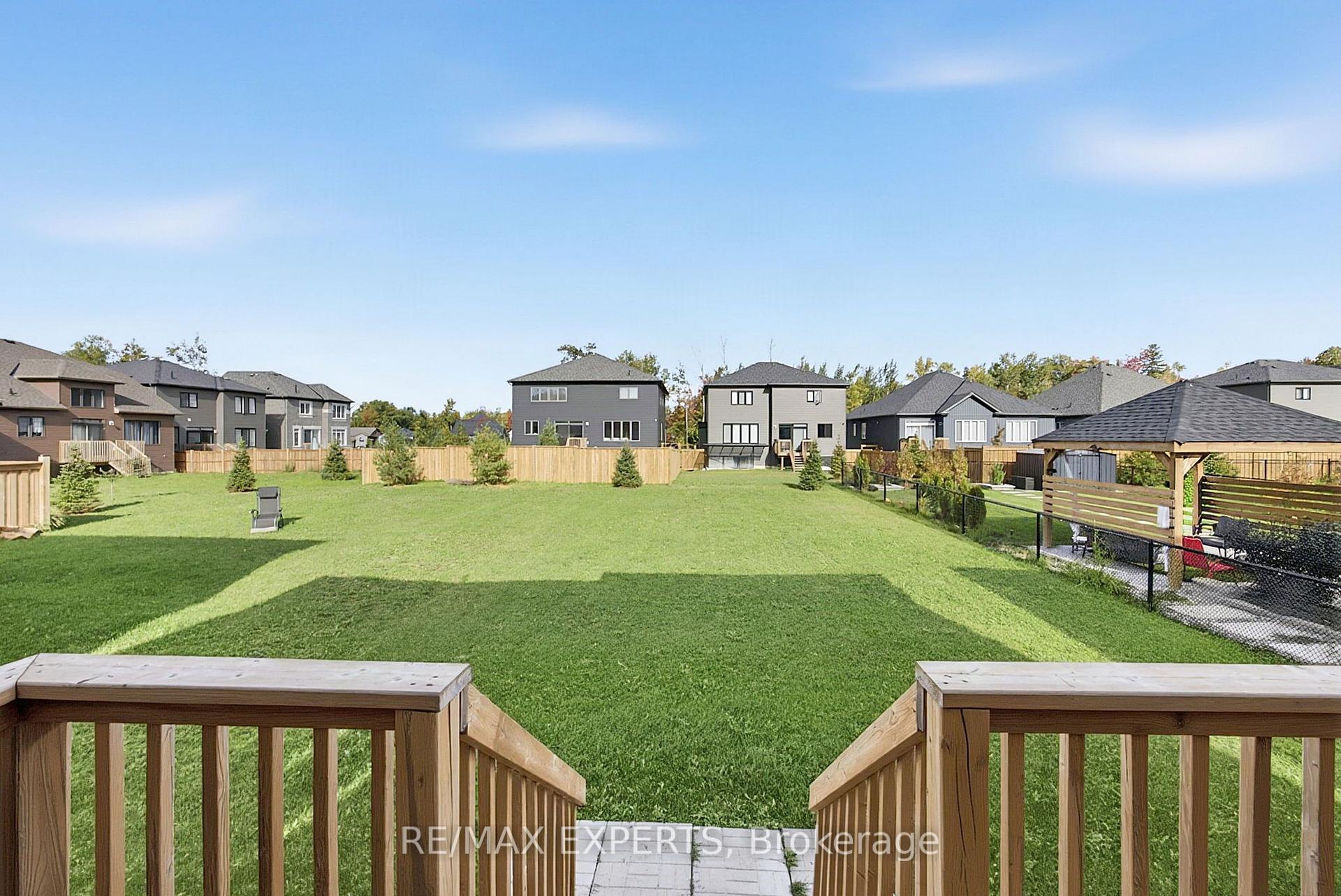 Photo 34 of 46 Simona Avenue, Wasaga Beach — HOMEH