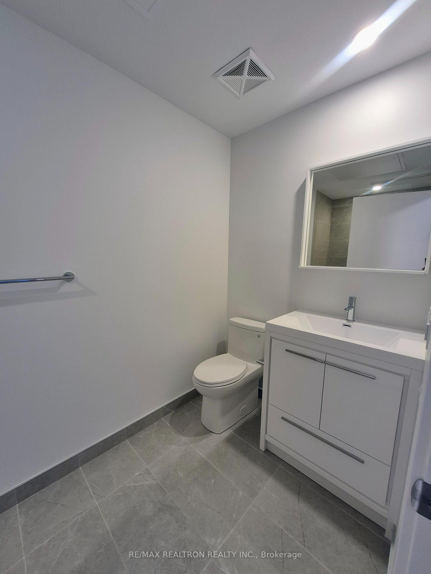 Photo 17 of Unit 1802, 5 Meadowdale Road, Vaughan, Vaughan Corporate Centre — HOMEH