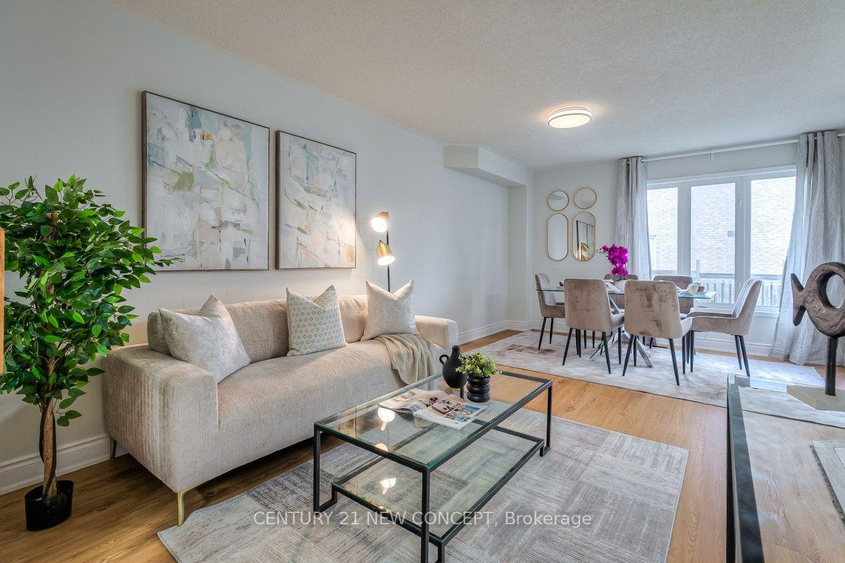 Photo 8 of 34 Odessa Crescent, Whitby, Rolling Acres — HOMEH