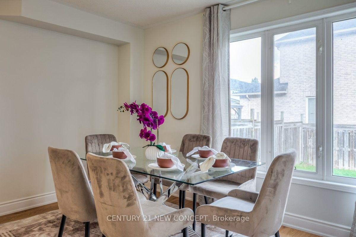 Photo 12 of 34 Odessa Crescent, Whitby, Rolling Acres — HOMEH