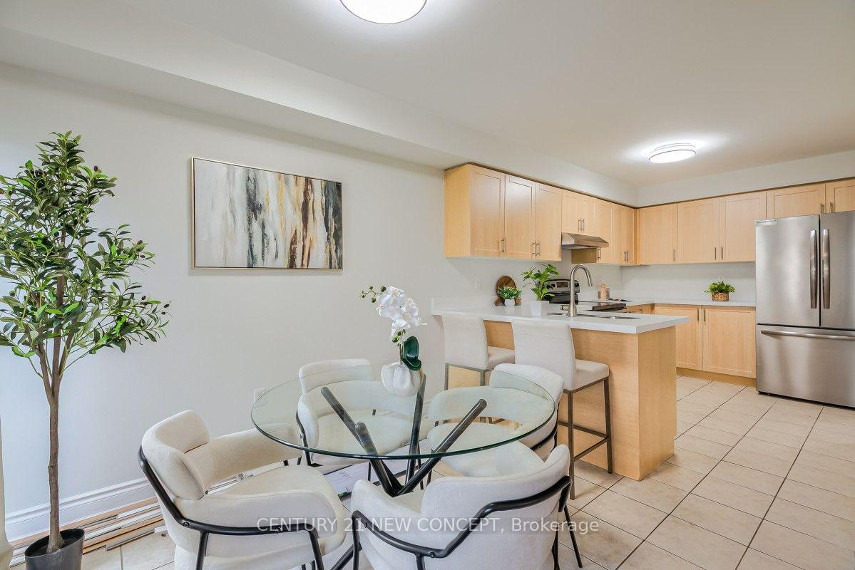 Photo 14 of 34 Odessa Crescent, Whitby, Rolling Acres — HOMEH
