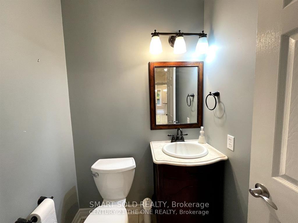 Photo 22 of Unit upper, 330 Leacock Drive, Barrie, Letitia Heights — HOMEH