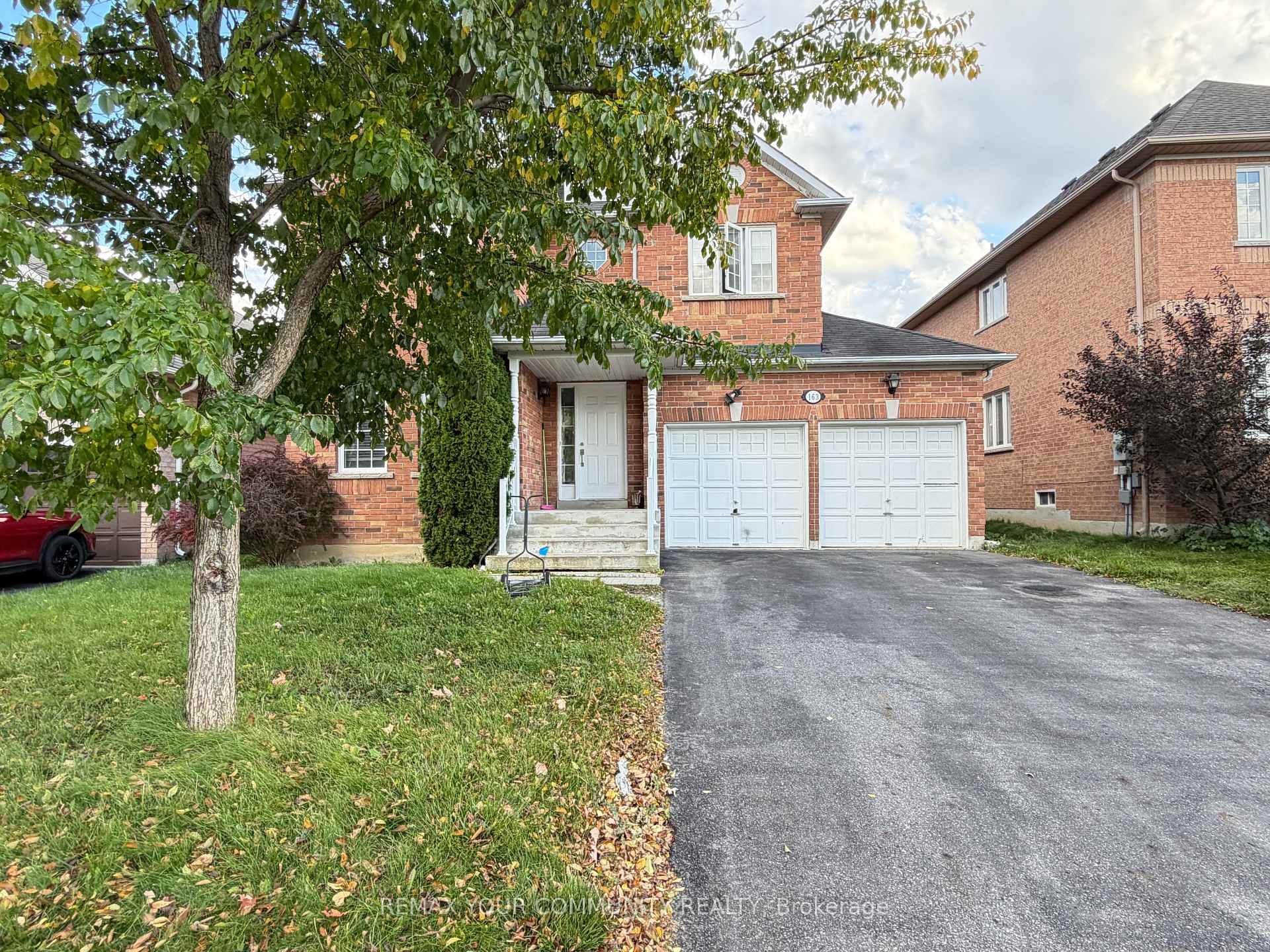 Photo 1 of 163 Flagstone Way, Newmarket, Woodland Hill — HOMEH