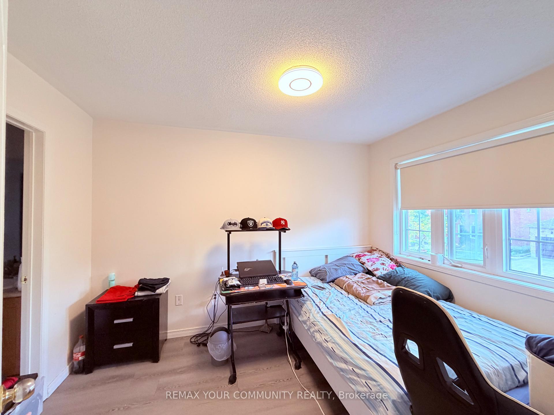 Photo 8 of 163 Flagstone Way, Newmarket, Woodland Hill — HOMEH