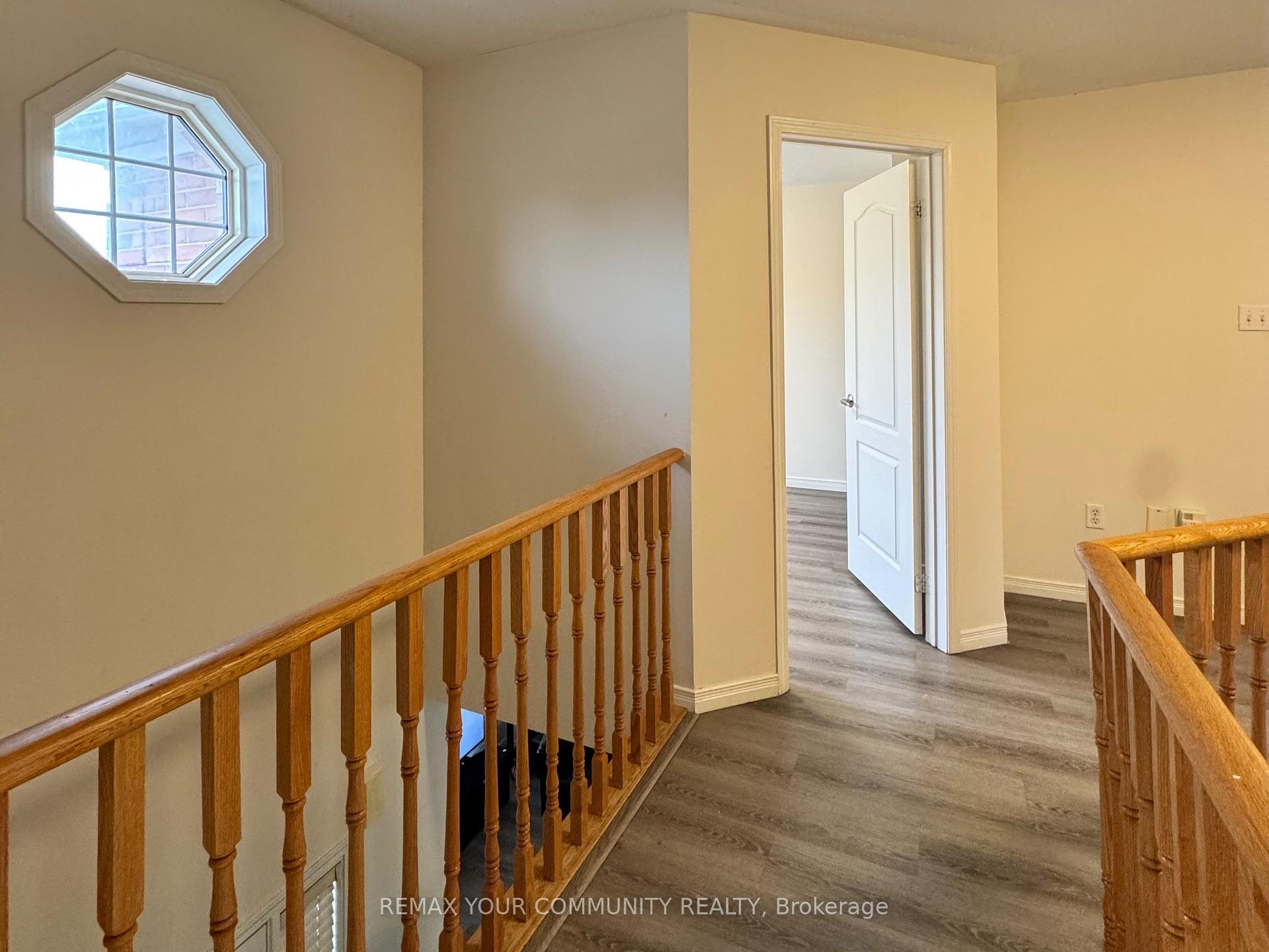 Photo 18 of 163 Flagstone Way, Newmarket, Woodland Hill — HOMEH