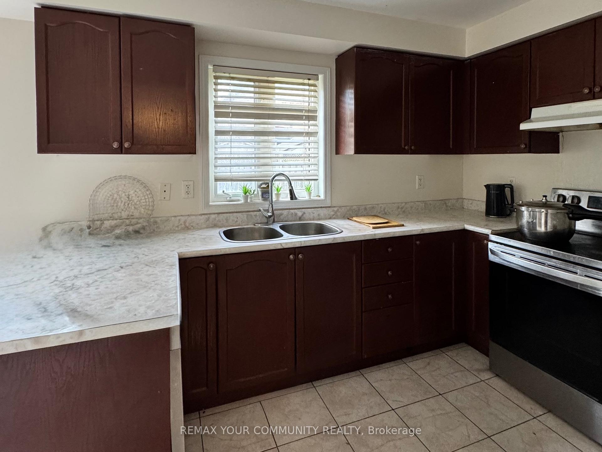 Photo 28 of 163 Flagstone Way, Newmarket, Woodland Hill — HOMEH