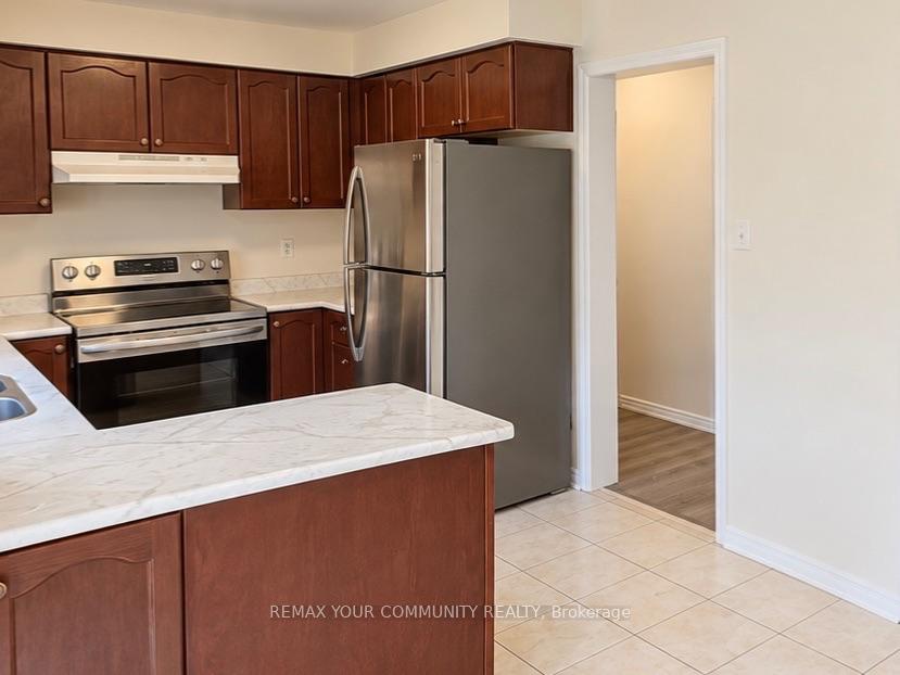 Photo 12 of 163 Flagstone Way, Newmarket, Woodland Hill — HOMEH