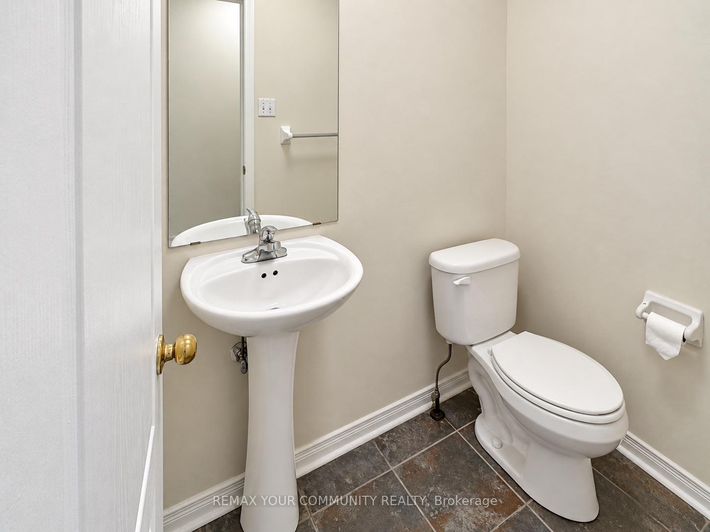 Photo 17 of 163 Flagstone Way, Newmarket, Woodland Hill — HOMEH