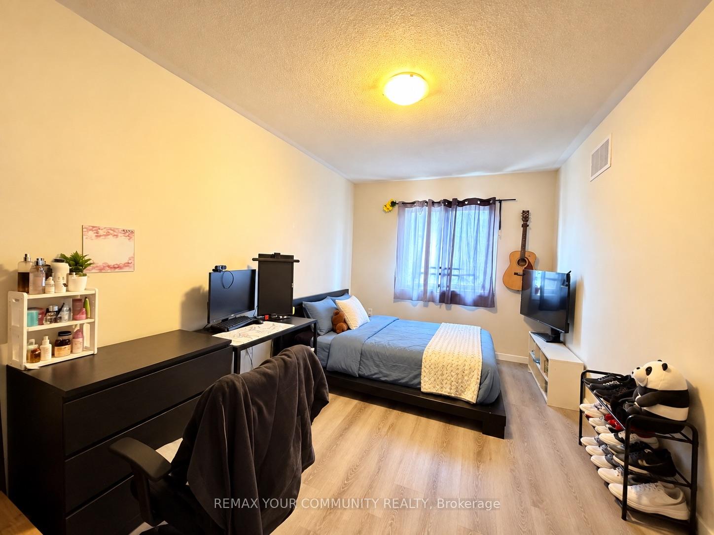 Photo 27 of 163 Flagstone Way, Newmarket, Woodland Hill — HOMEH