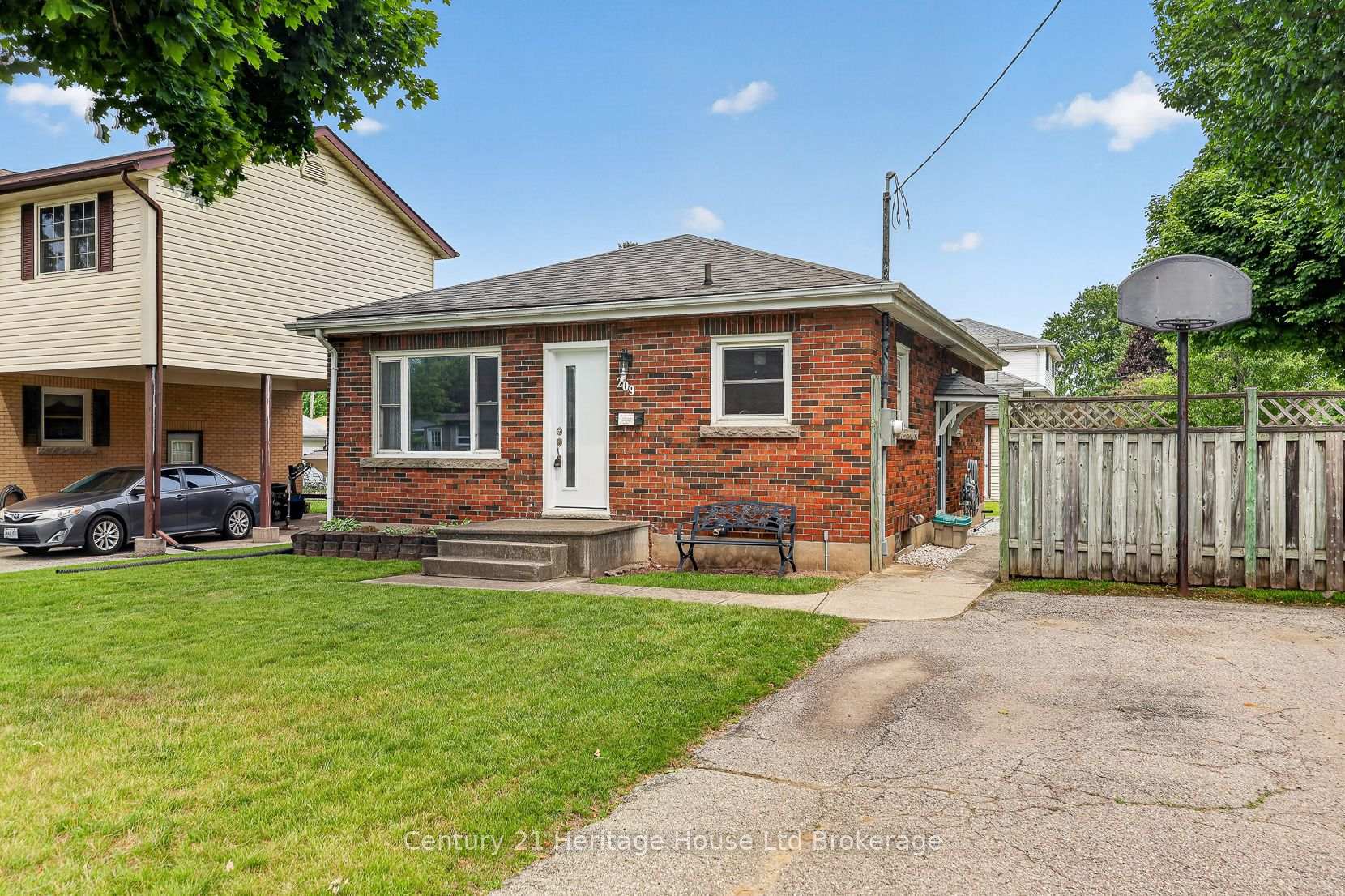 Photo of 209 Butler Street