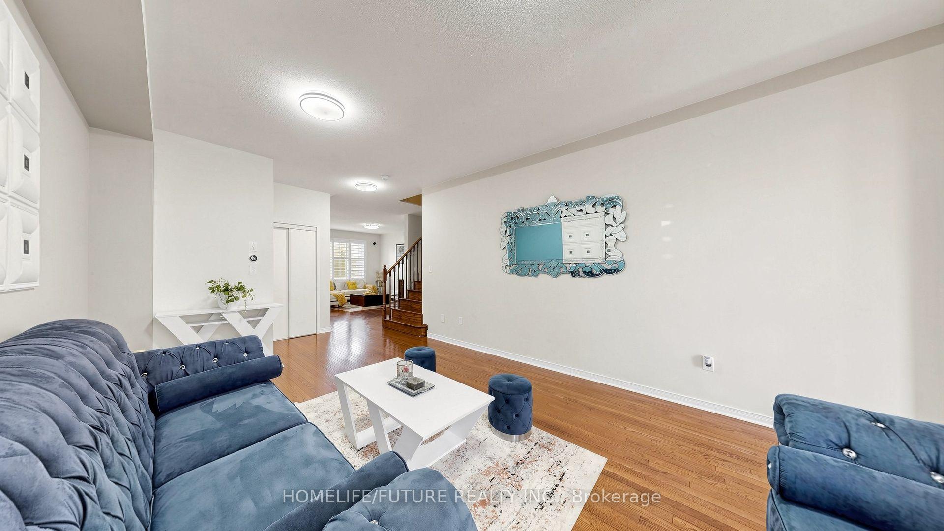 Photo 10 of 55 Jackson Eli Way, Markham, Cedarwood — HOMEH