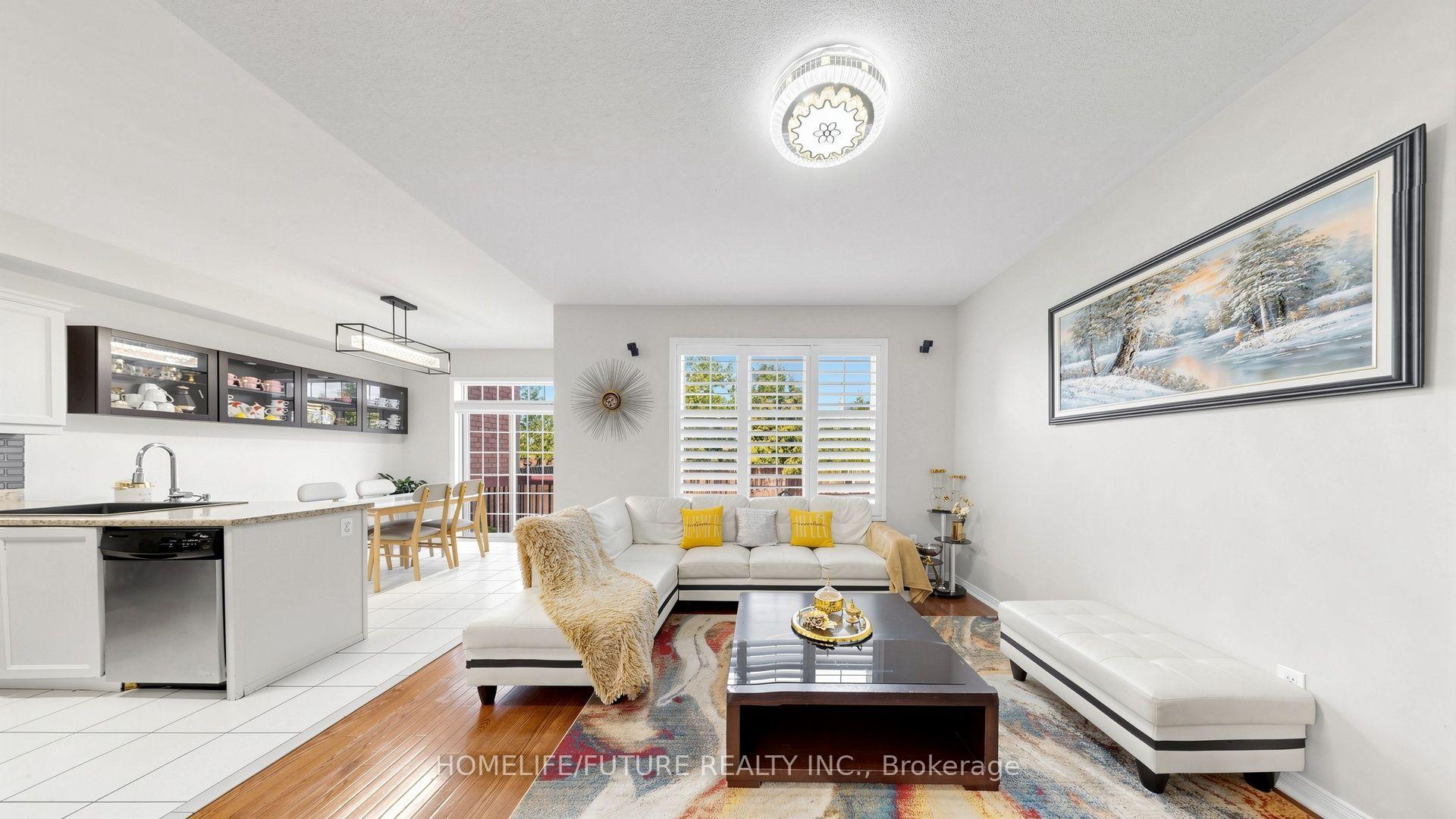 Photo 12 of 55 Jackson Eli Way, Markham, Cedarwood — HOMEH