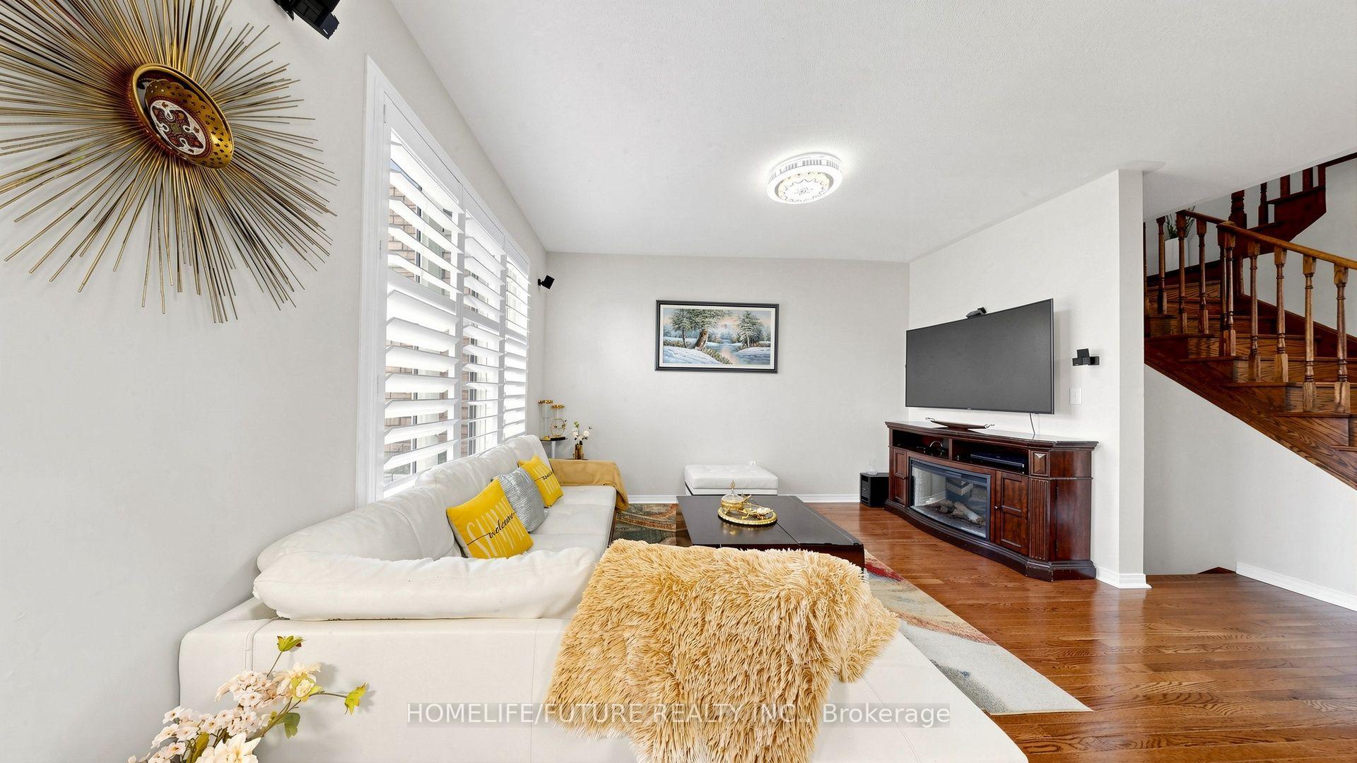 Photo 15 of 55 Jackson Eli Way, Markham, Cedarwood — HOMEH