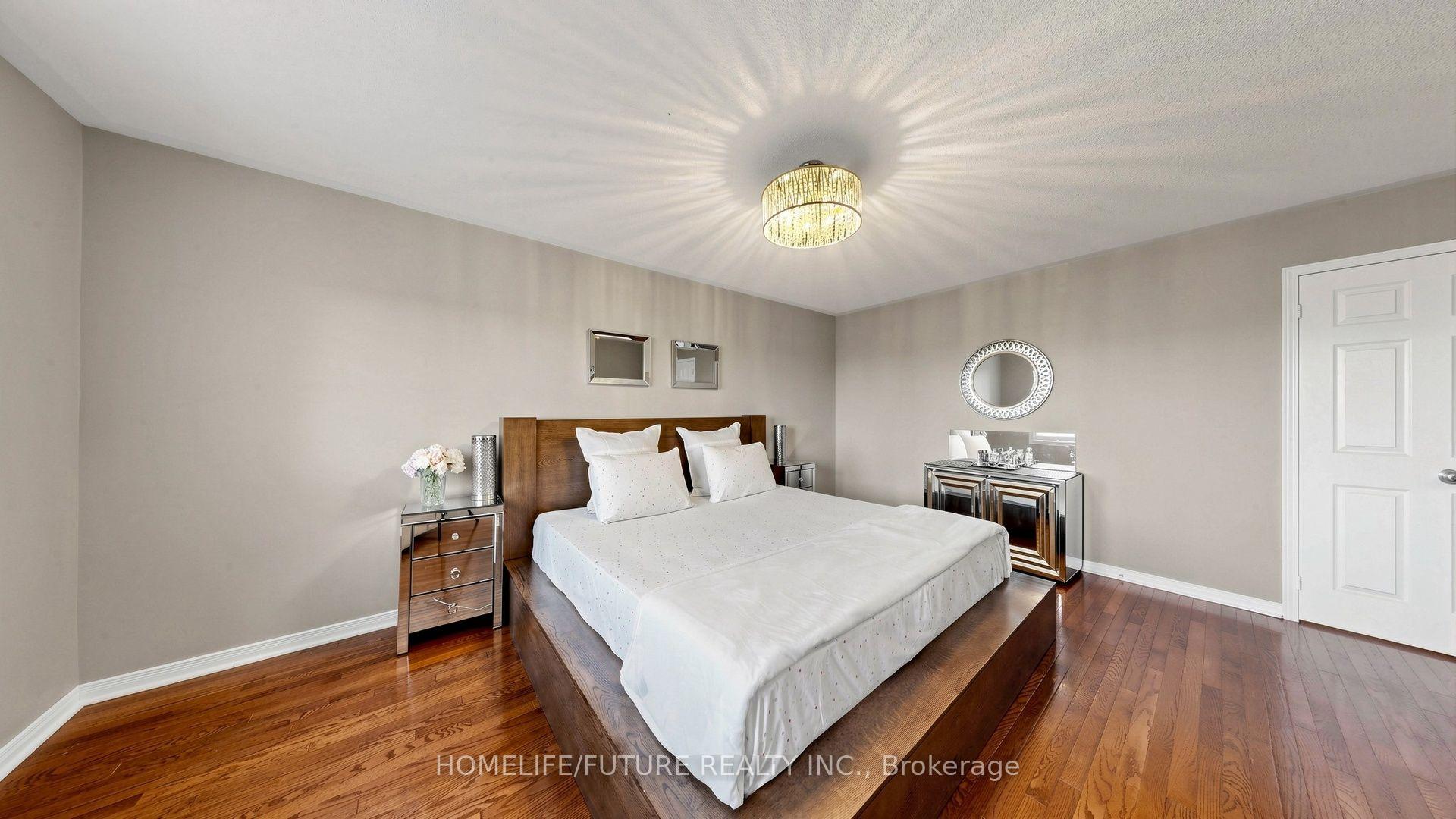 Photo 32 of 55 Jackson Eli Way, Markham, Cedarwood — HOMEH