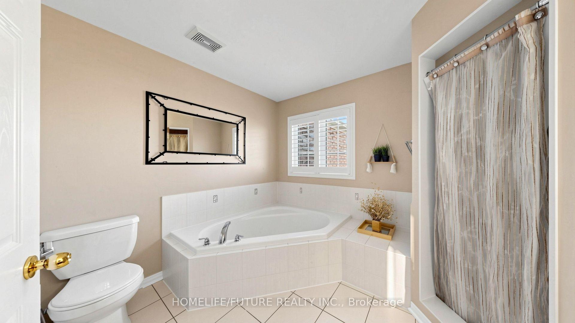 Photo 37 of 55 Jackson Eli Way, Markham, Cedarwood — HOMEH