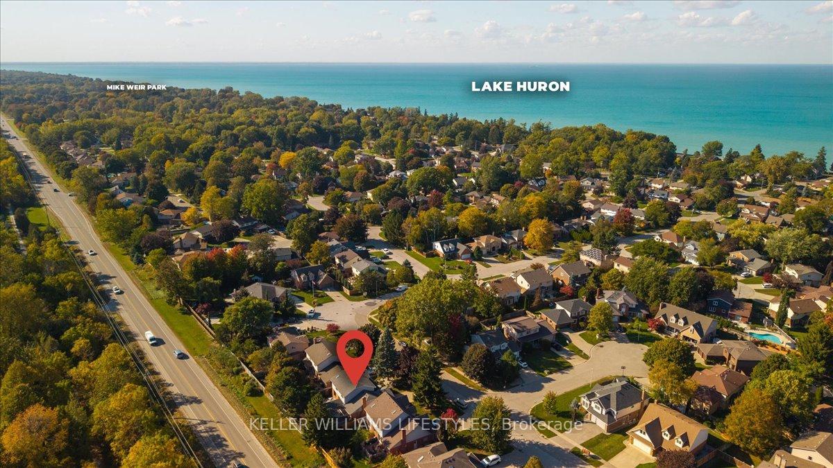 Photo 3 of 1879 Westgrove Drive, Sarnia — HOMEH
