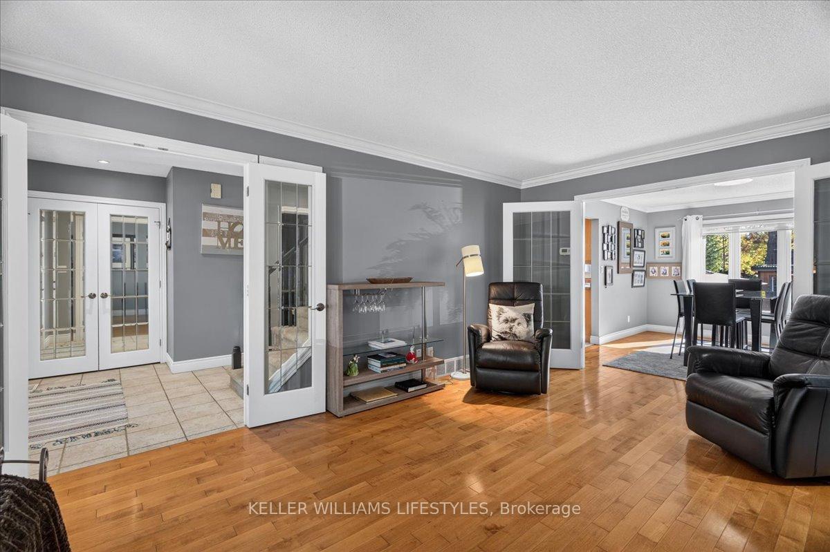 Photo 7 of 1879 Westgrove Drive, Sarnia — HOMEH