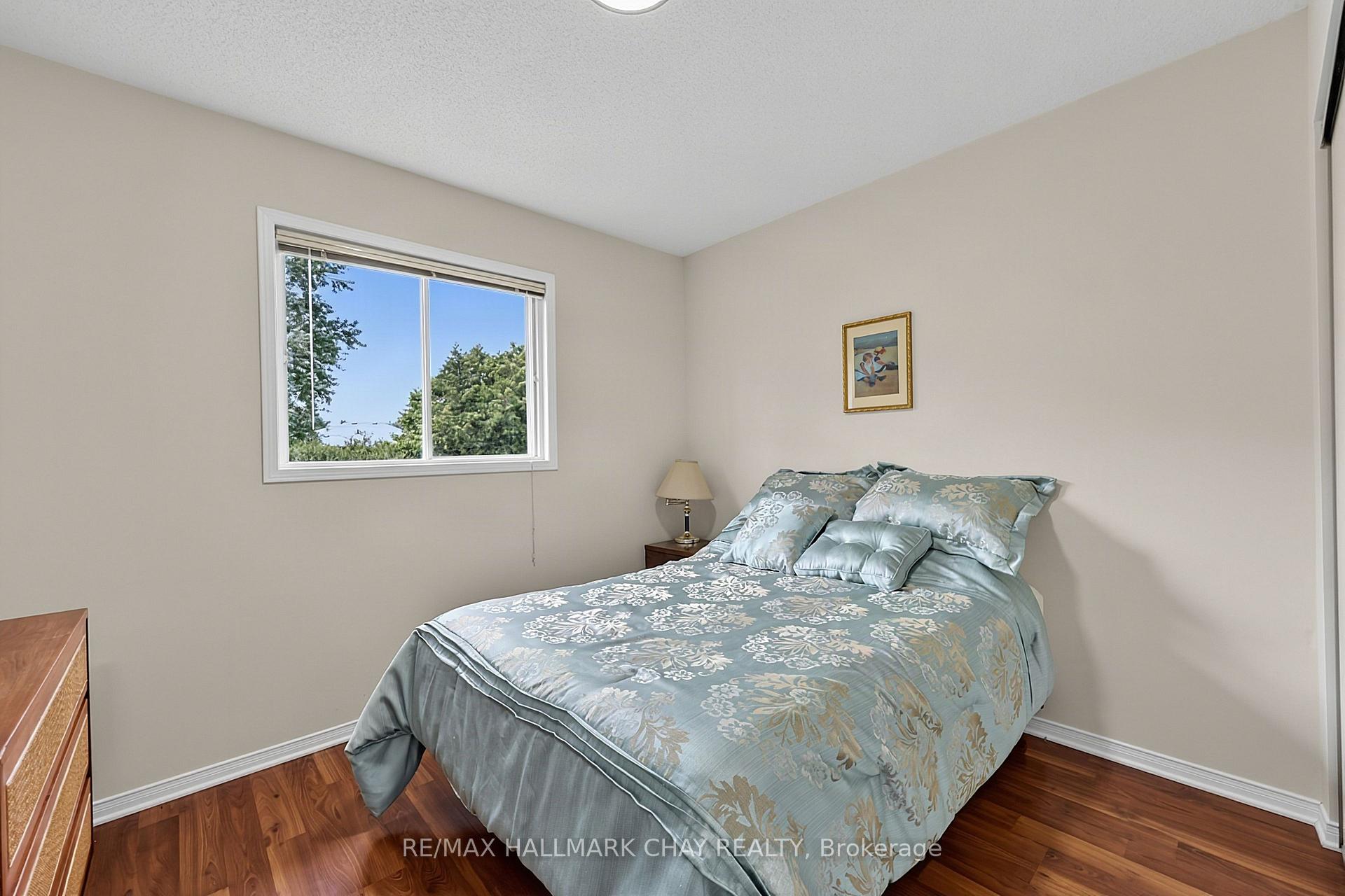 Photo 14 of 436 Simcoe Road, Bradford West Gwillimbury, Bradford — HOMEH
