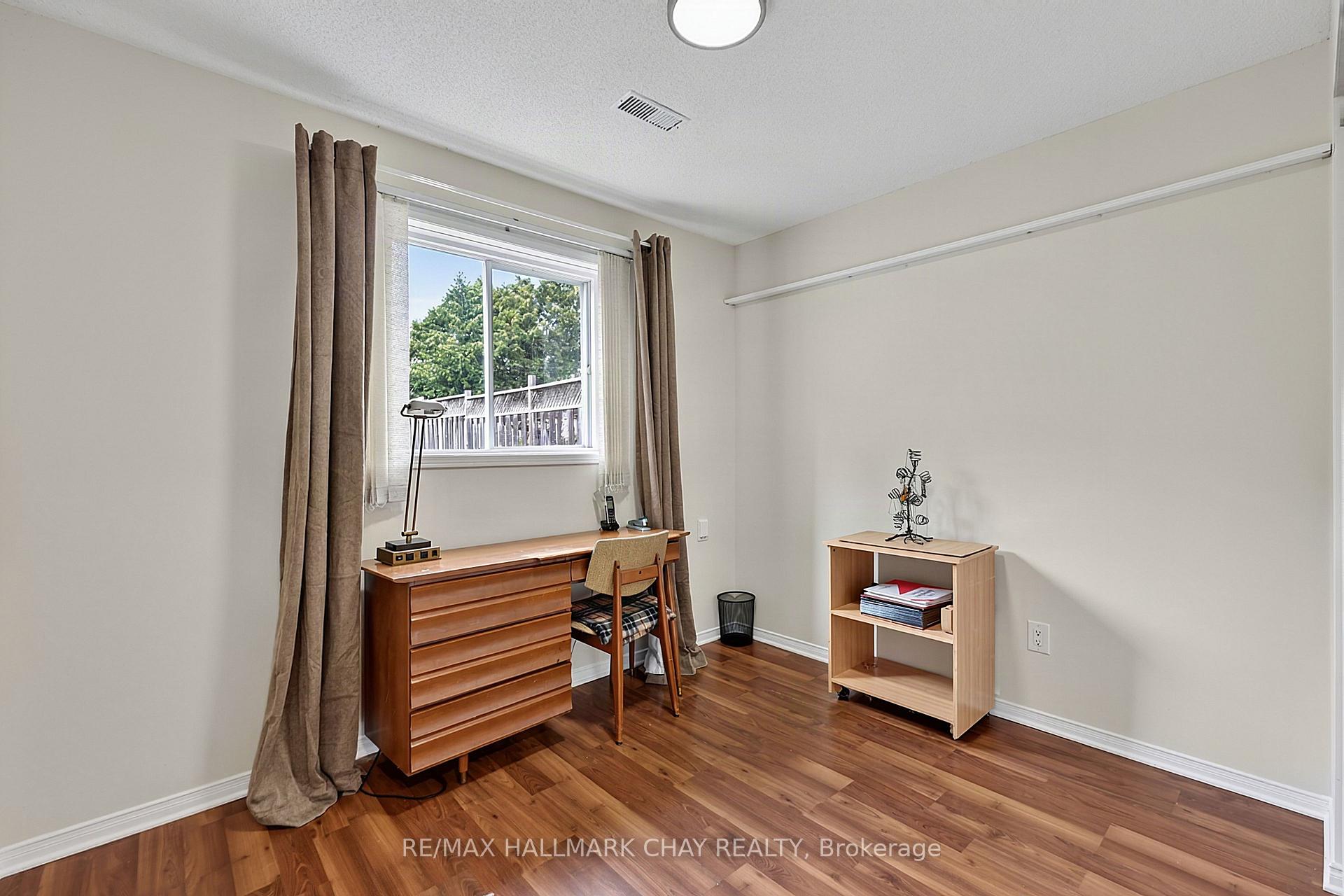 Photo 19 of 436 Simcoe Road, Bradford West Gwillimbury, Bradford — HOMEH