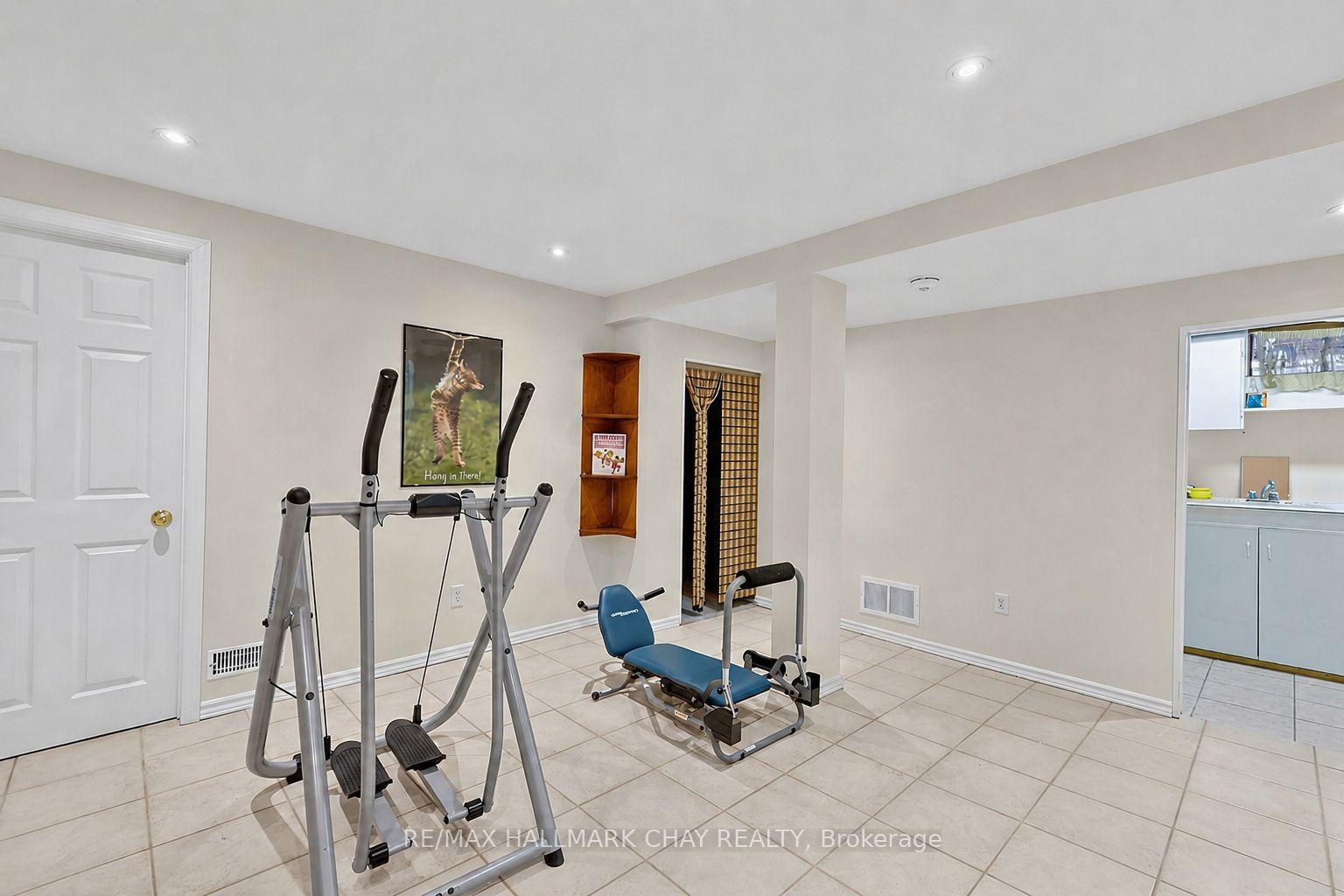 Photo 23 of 436 Simcoe Road, Bradford West Gwillimbury, Bradford — HOMEH