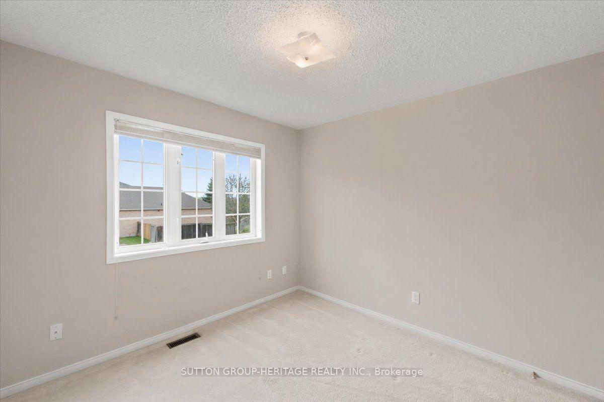 Photo 18 of 122 Perryview Drive, Scugog, Port Perry — HOMEH