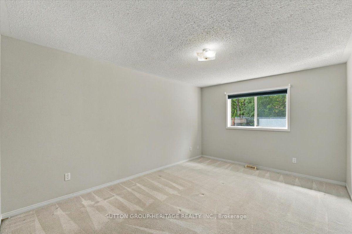 Photo 23 of 122 Perryview Drive, Scugog, Port Perry — HOMEH