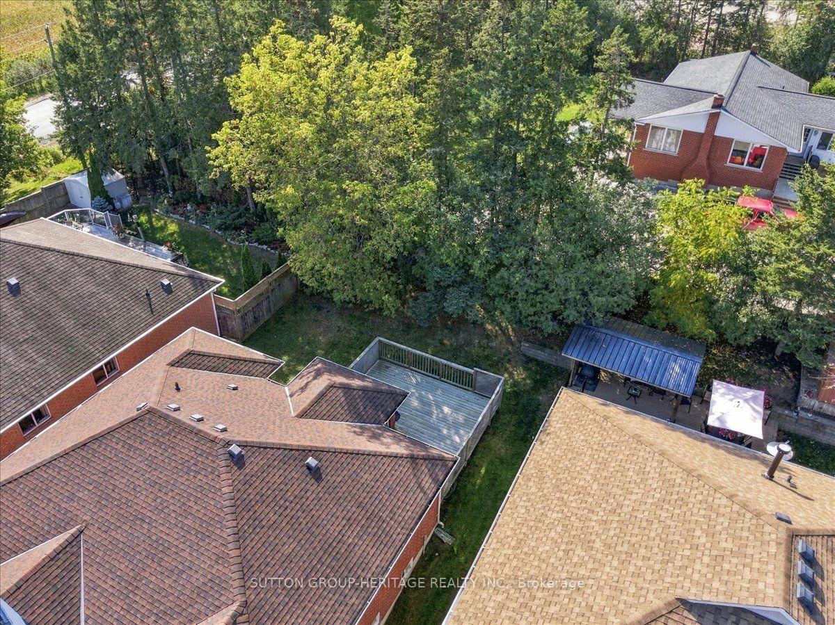 Photo 41 of 122 Perryview Drive, Scugog, Port Perry — HOMEH