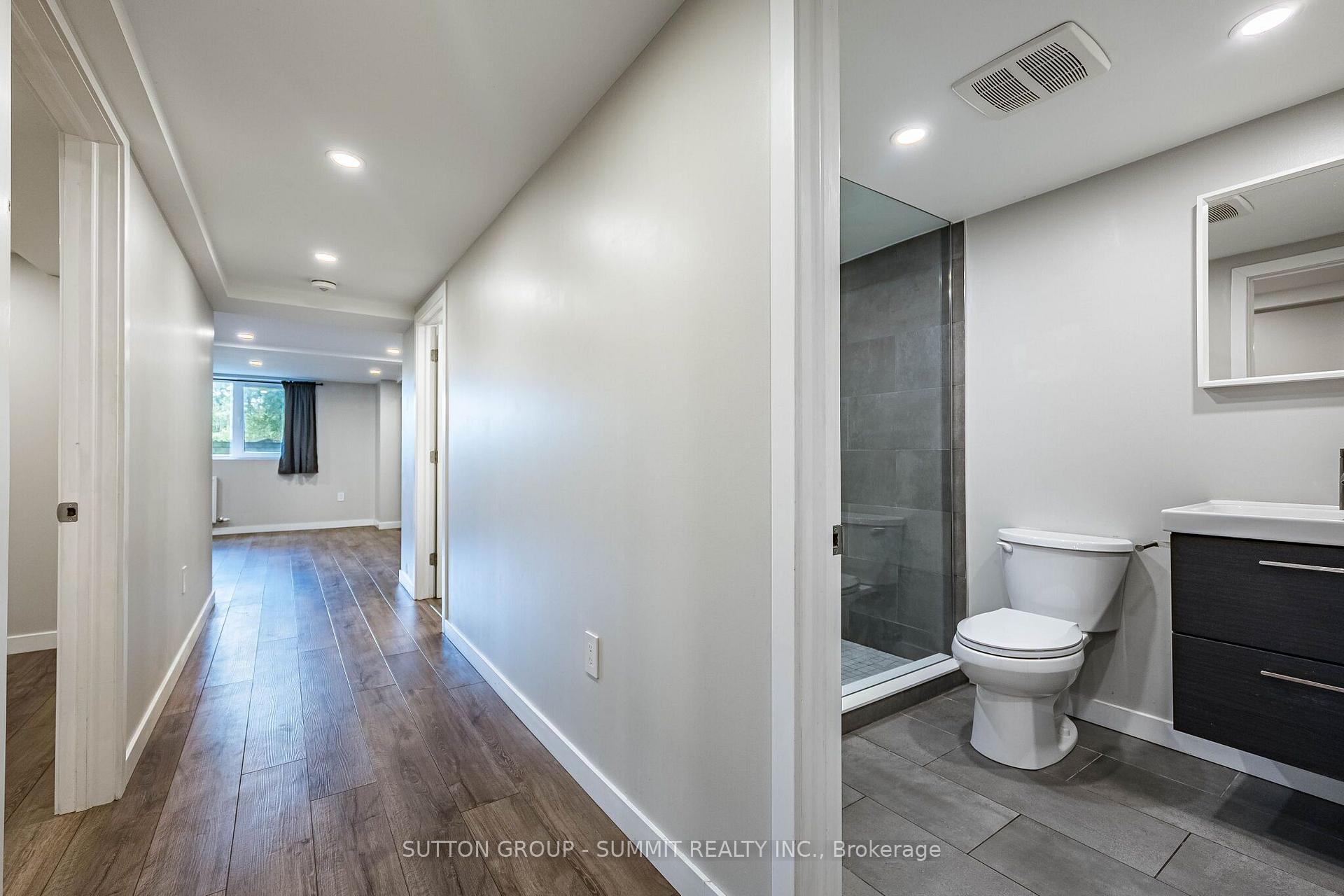 Photo 12 of 32 Ellis Avenue, Toronto, High Park-Swansea — HOMEH
