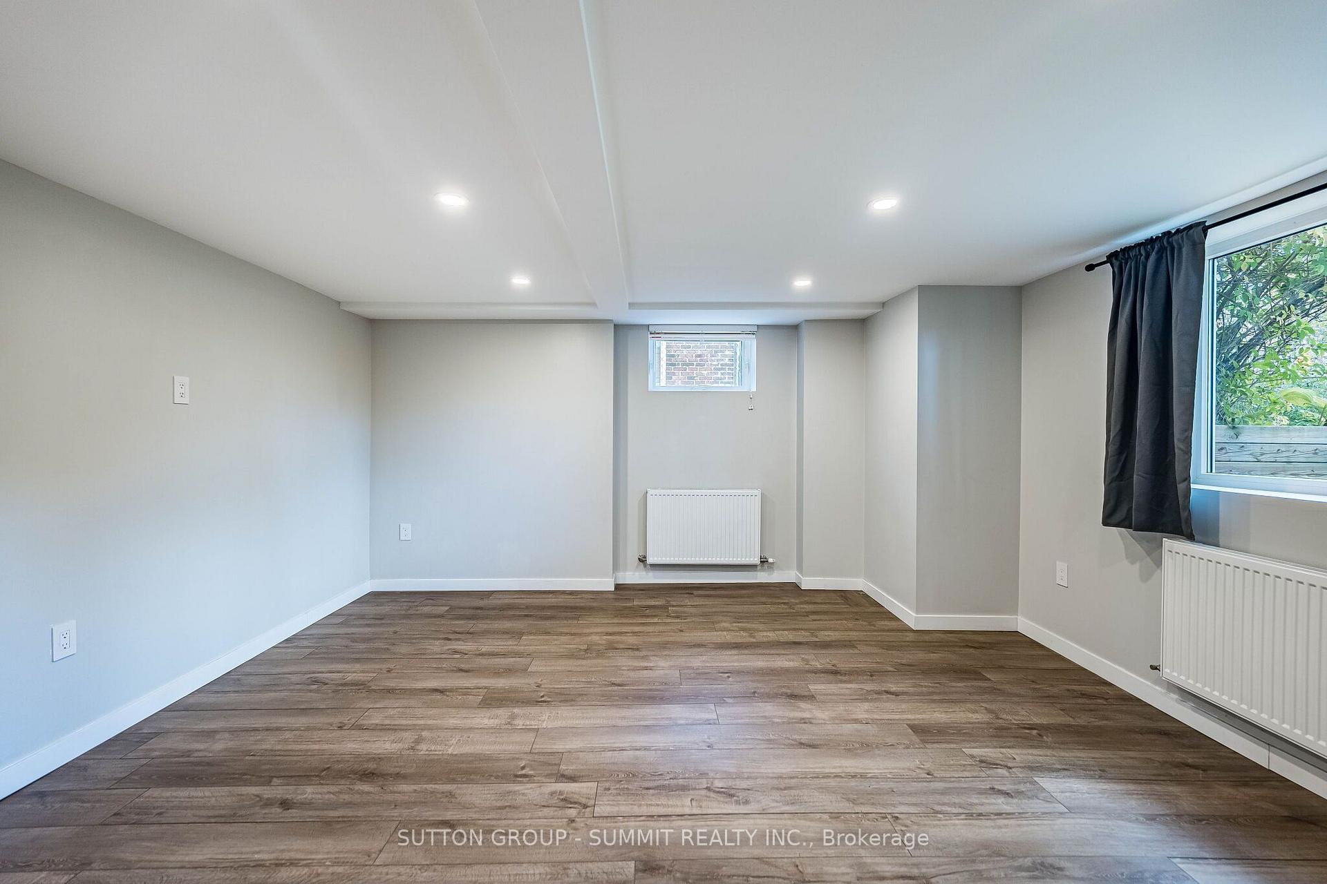 Photo 20 of 32 Ellis Avenue, Toronto, High Park-Swansea — HOMEH