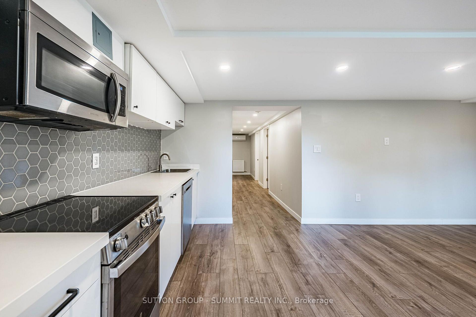 Photo 24 of 32 Ellis Avenue, Toronto, High Park-Swansea — HOMEH