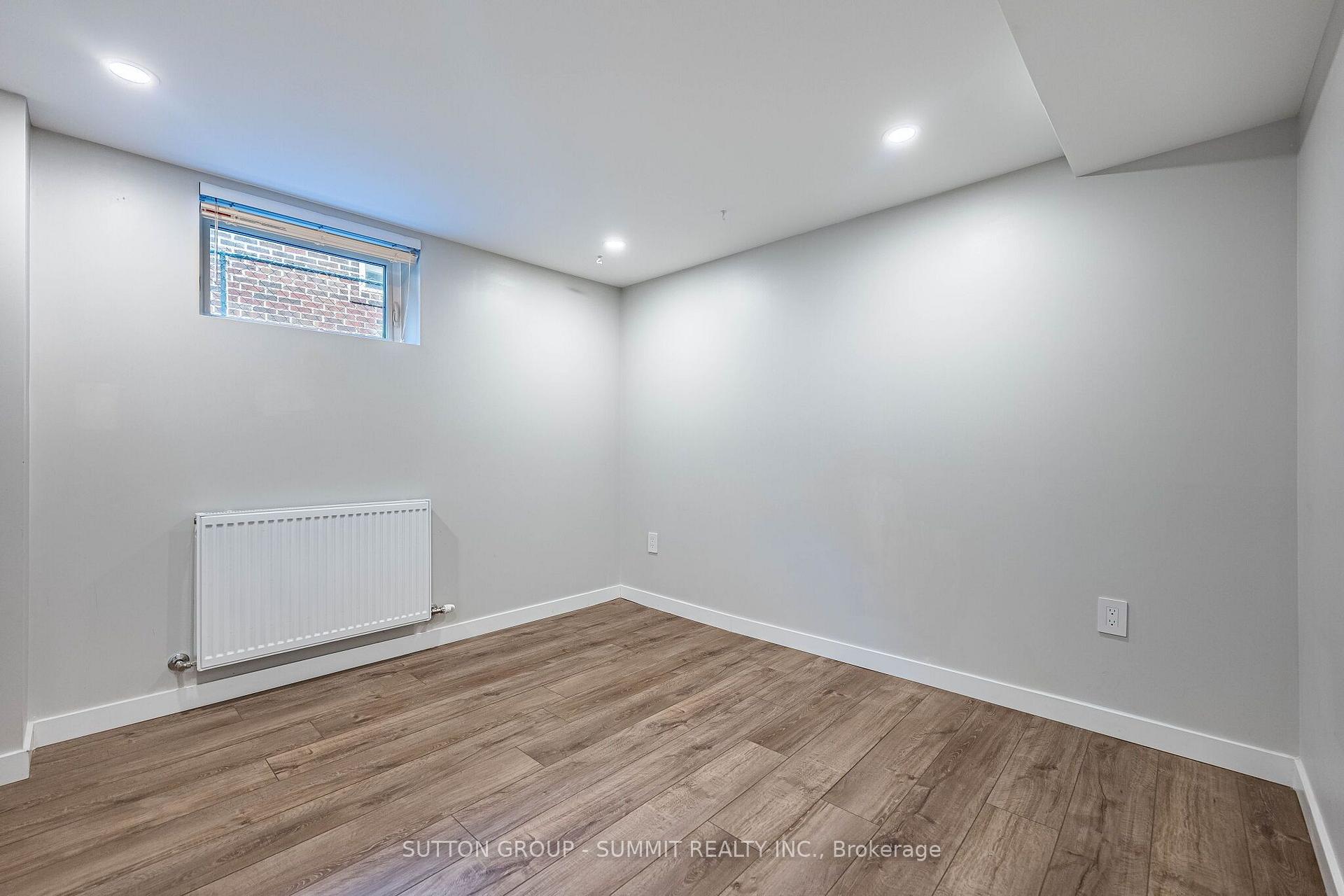 Photo 30 of 32 Ellis Avenue, Toronto, High Park-Swansea — HOMEH