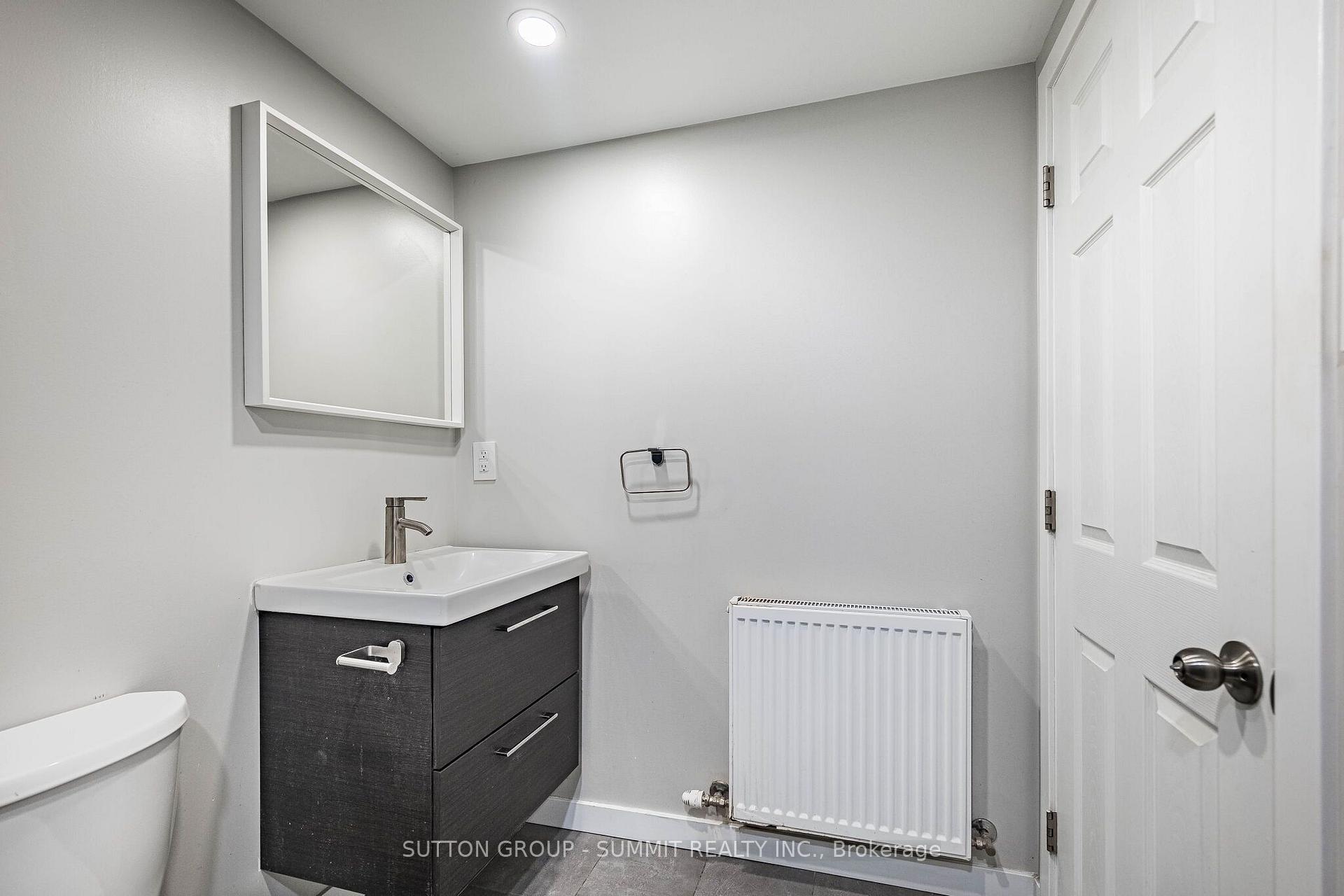 Photo 38 of 32 Ellis Avenue, Toronto, High Park-Swansea — HOMEH