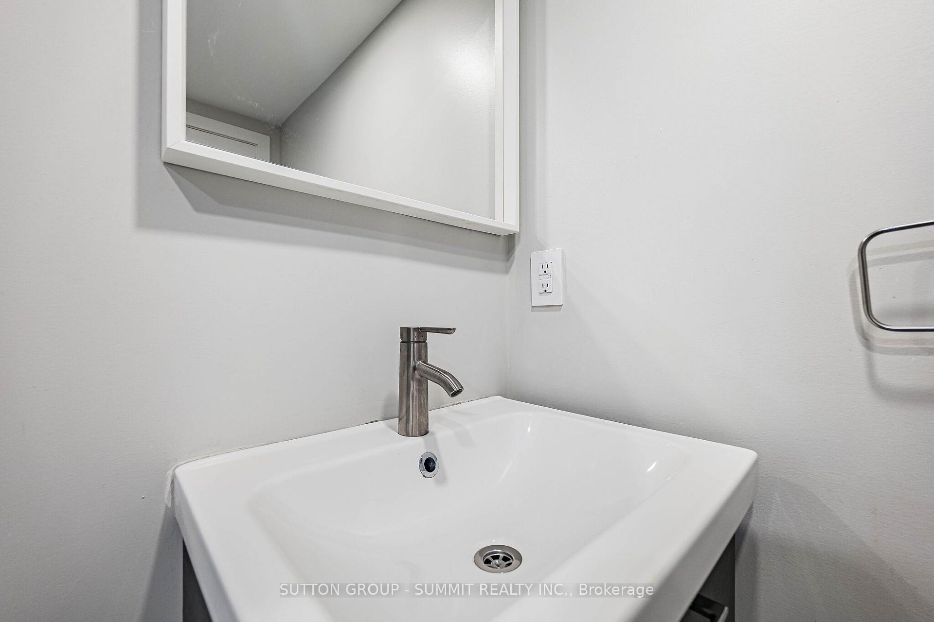 Photo 39 of 32 Ellis Avenue, Toronto, High Park-Swansea — HOMEH