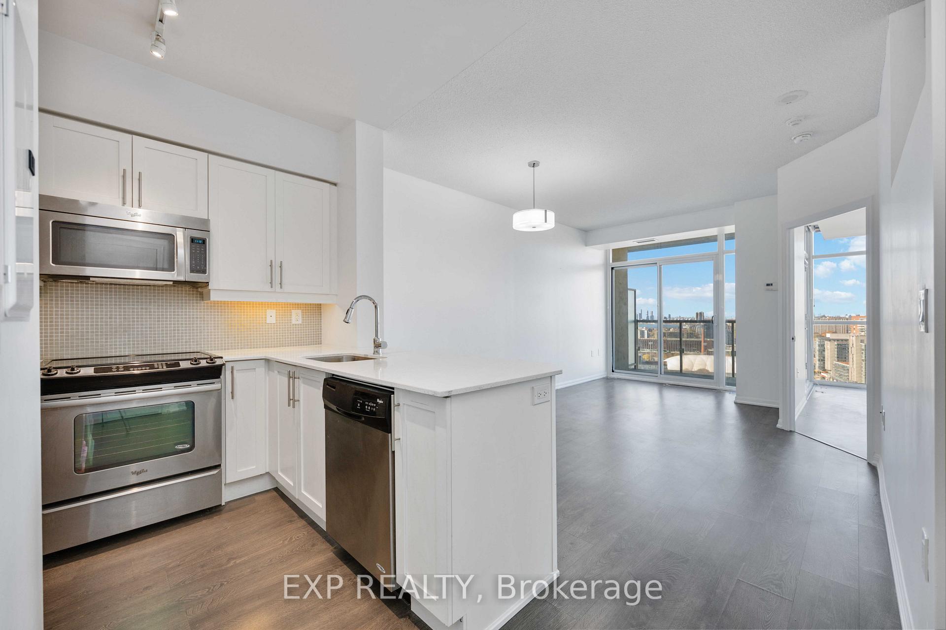 Photo 11 of Unit 2512, 125 Western Battery Road, Toronto, Niagara — HOMEH