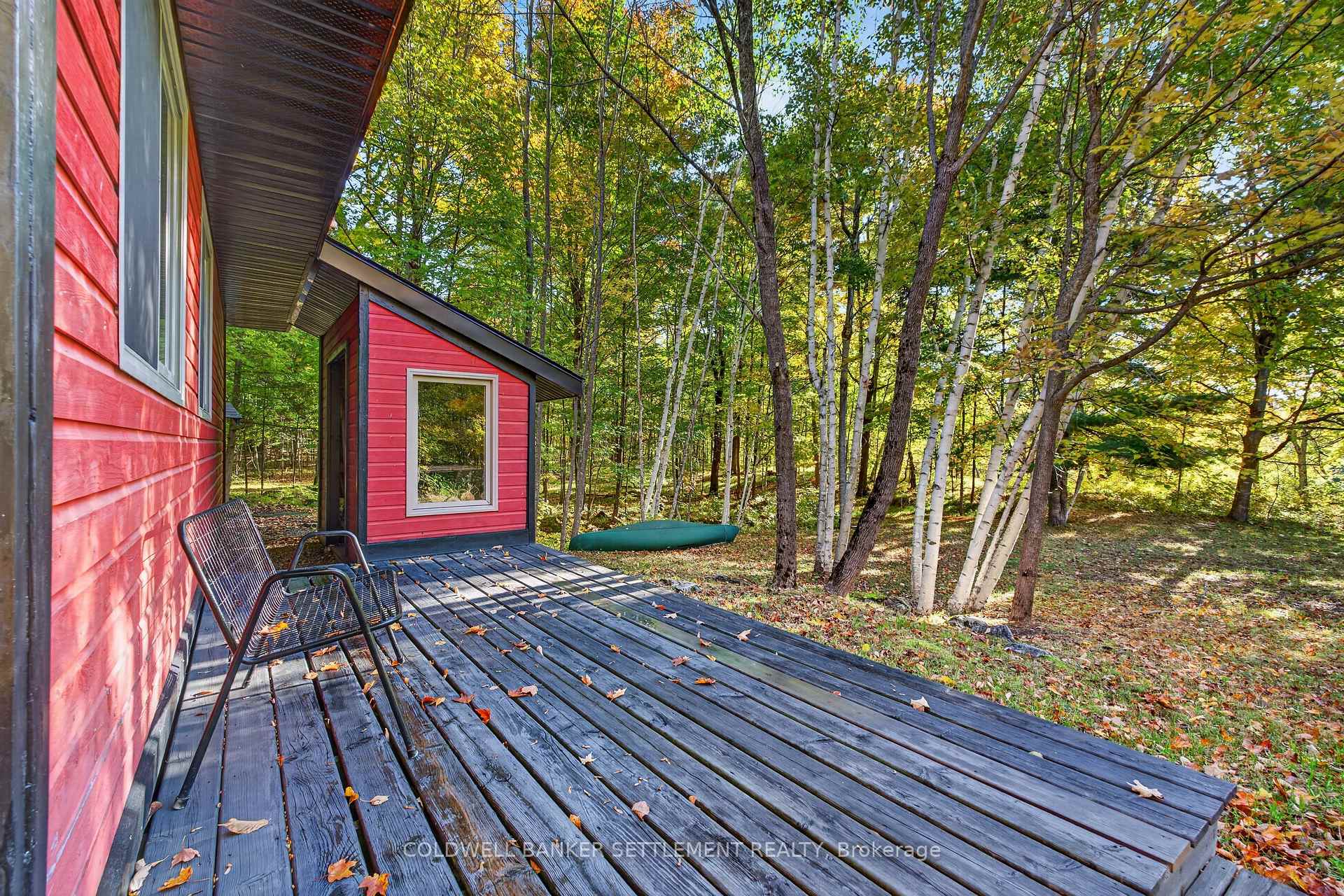 Photo 7 of 1135 Green Bay Road, Frontenac, Frontenac South — HOMEH