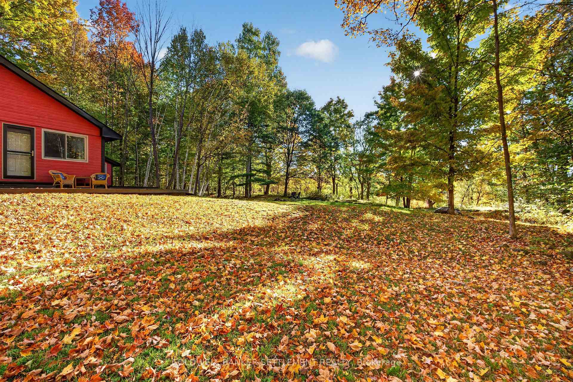 Photo 9 of 1135 Green Bay Road, Frontenac, Frontenac South — HOMEH