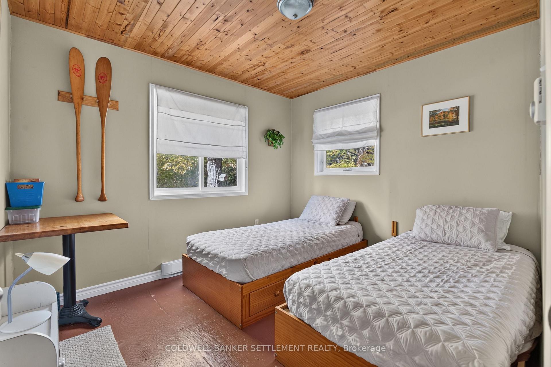 Photo 16 of 1135 Green Bay Road, Frontenac, Frontenac South — HOMEH
