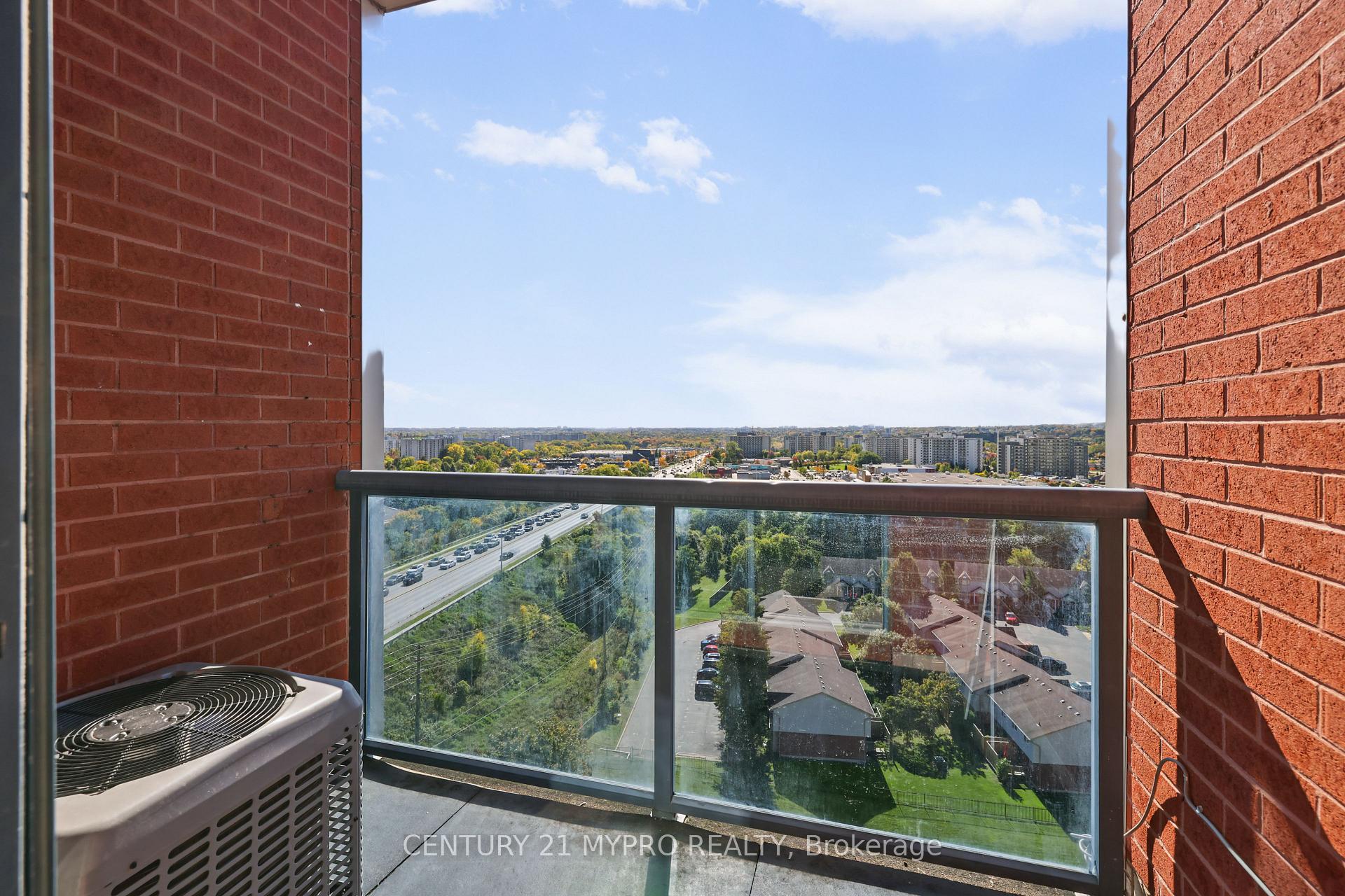 Photo 15 of Unit Unit#1204, 30 Chapman Court, London, North I — HOMEH
