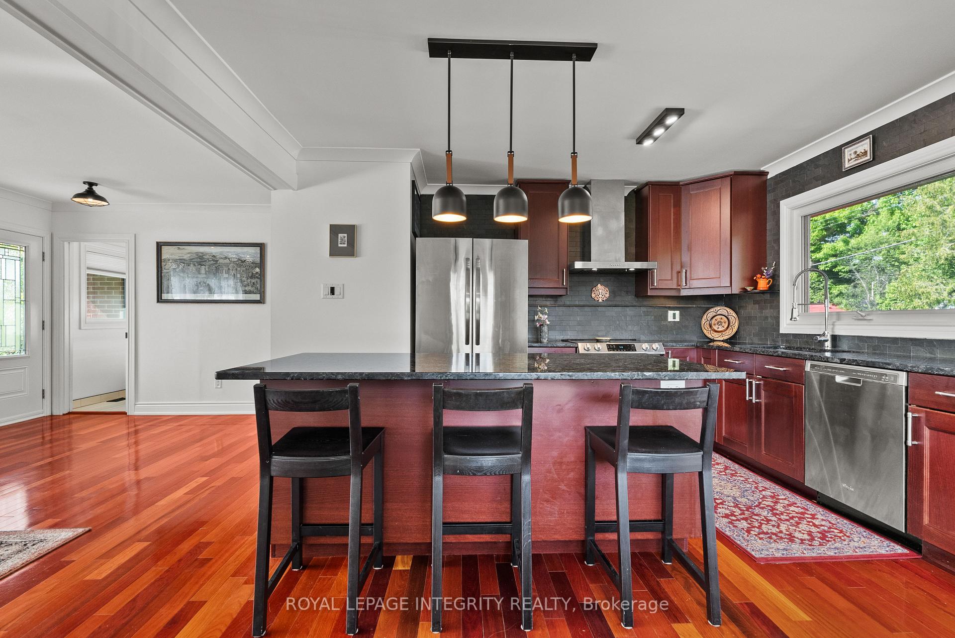 Photo 14 of 2461 Alta Vista Drive, Ottawa, Alta Vista — HOMEH