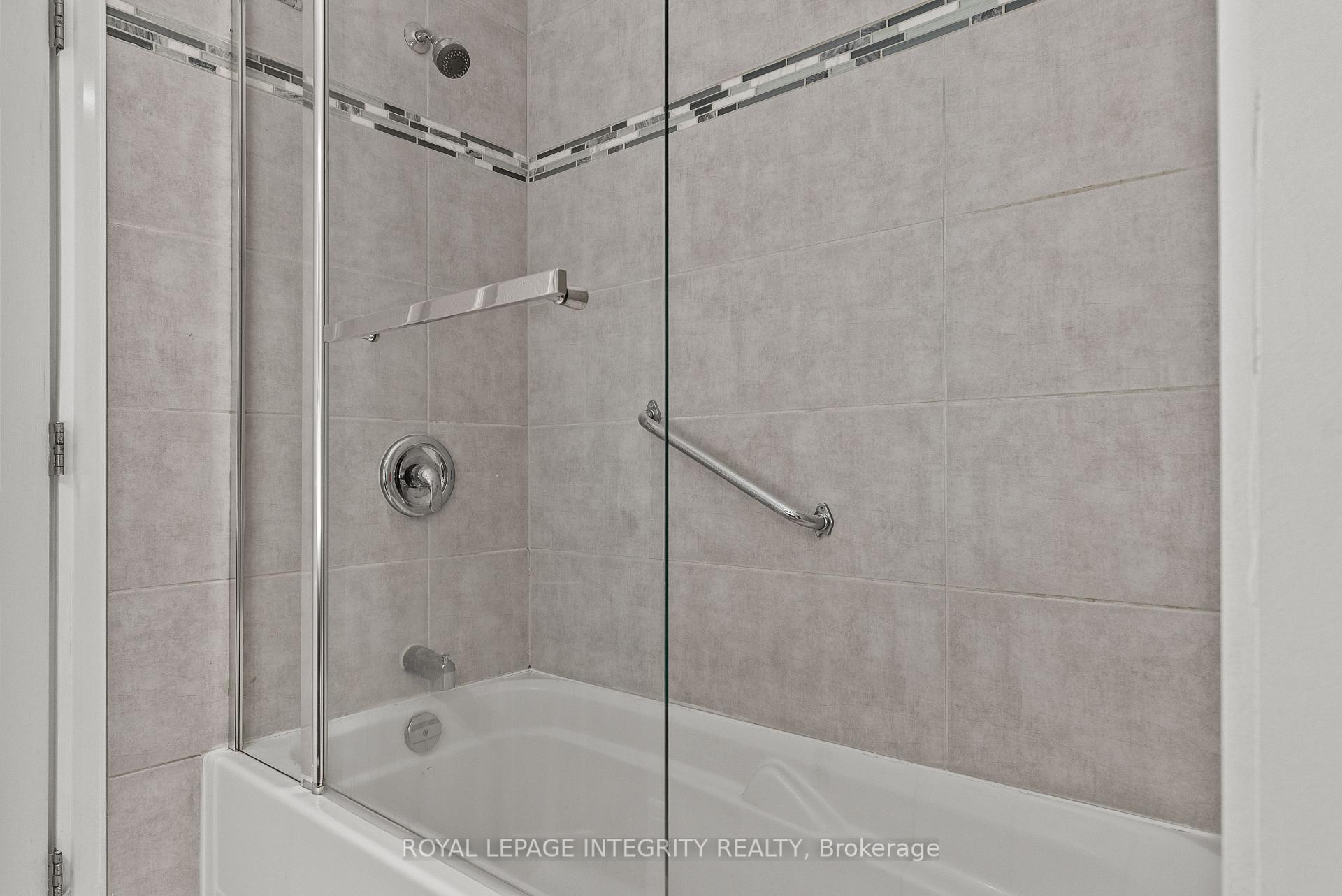Photo 36 of 2461 Alta Vista Drive, Ottawa, Alta Vista — HOMEH