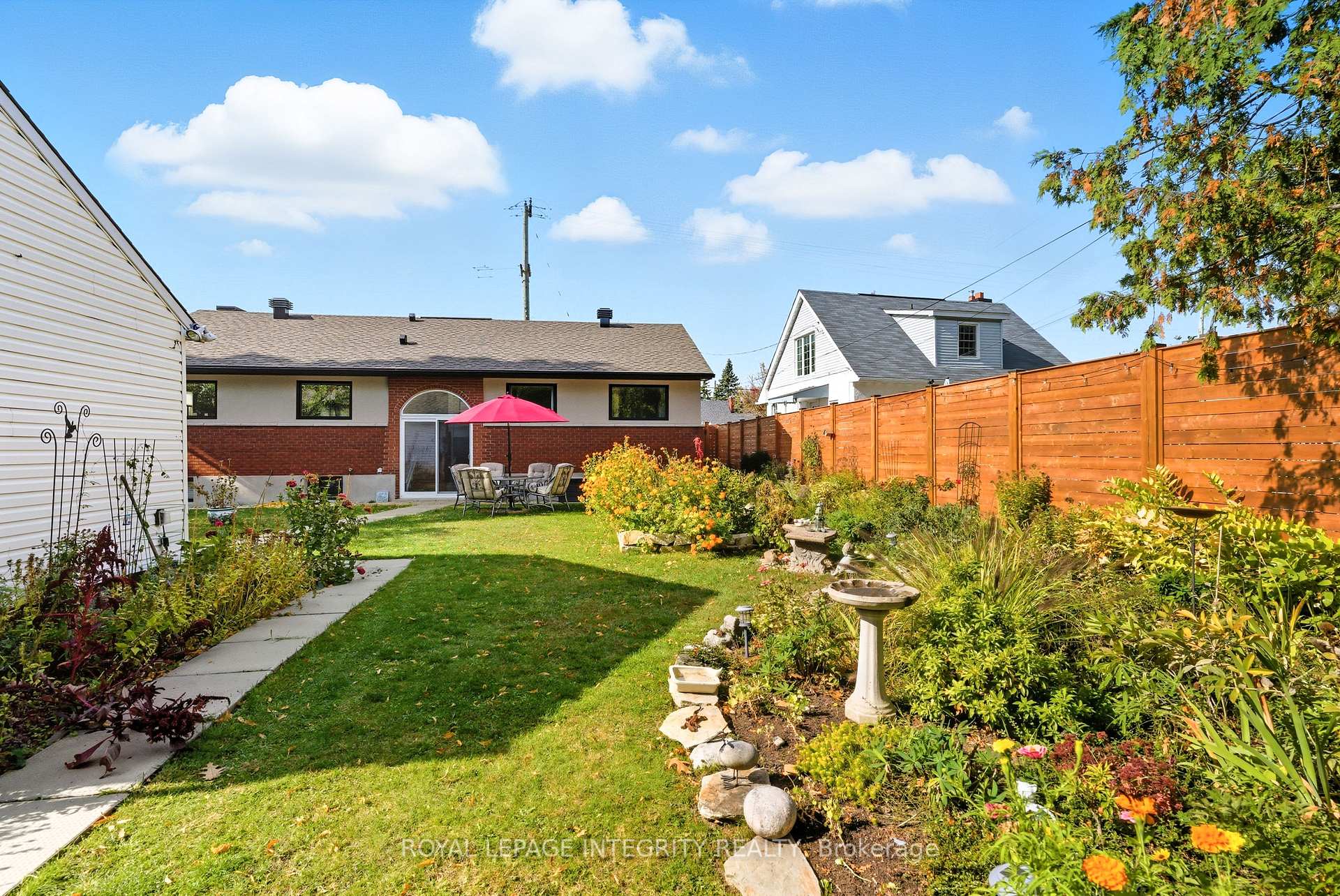Photo 38 of 2461 Alta Vista Drive, Ottawa, Alta Vista — HOMEH