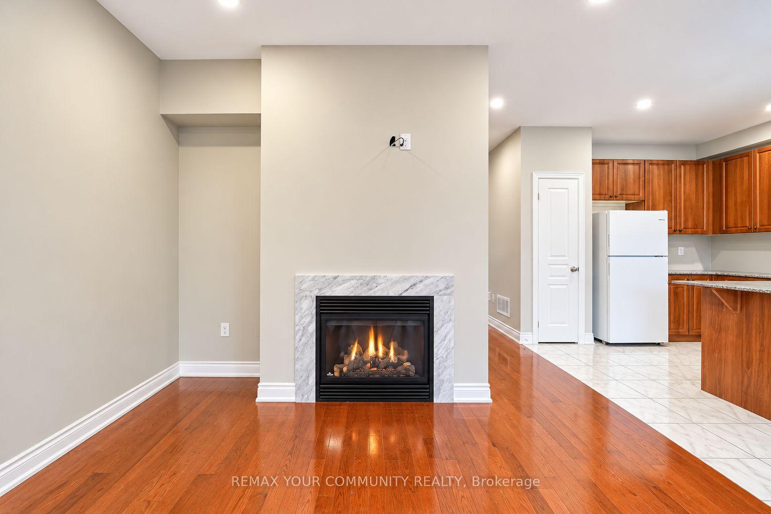 Photo 9 of 131 Killington Avenue, Vaughan, Kleinburg — HOMEH