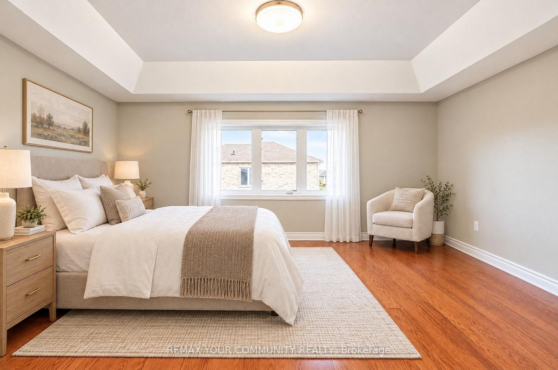 Photo 39 of 131 Killington Avenue, Vaughan, Kleinburg — HOMEH